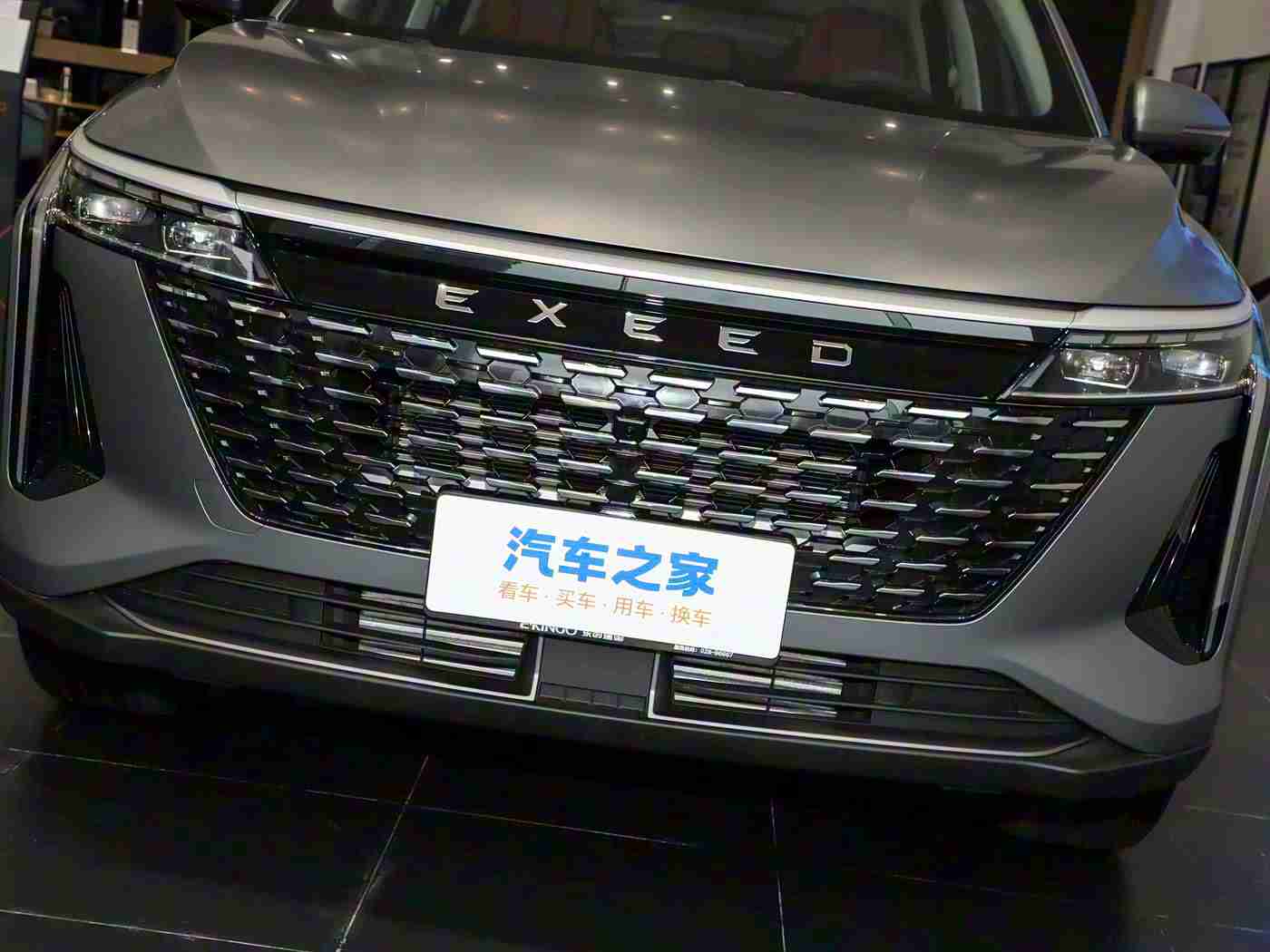 真实人妻尝试3p的故事：汽车新趋势：人妻尝试新生活，车企创新满足个性化出行需求-1