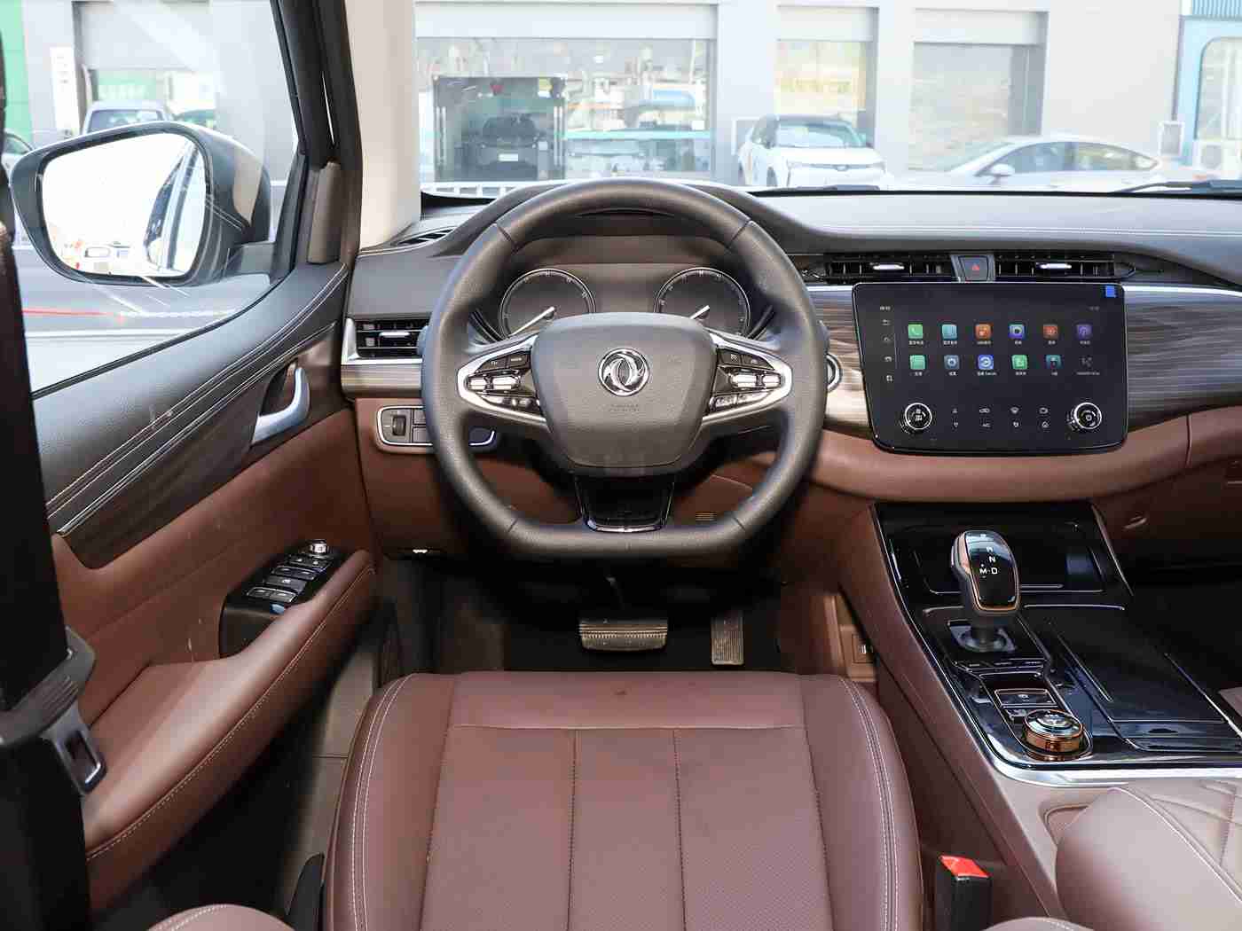 14女学生脱了内裤光着:安全守护,品质先行,汽车企业责任启航-3