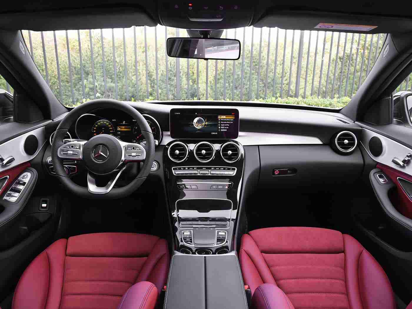 黄色app软件下载安装免费：“汽车助手新选择：“黄色app”免费便捷服务，车主出行无忧”-1