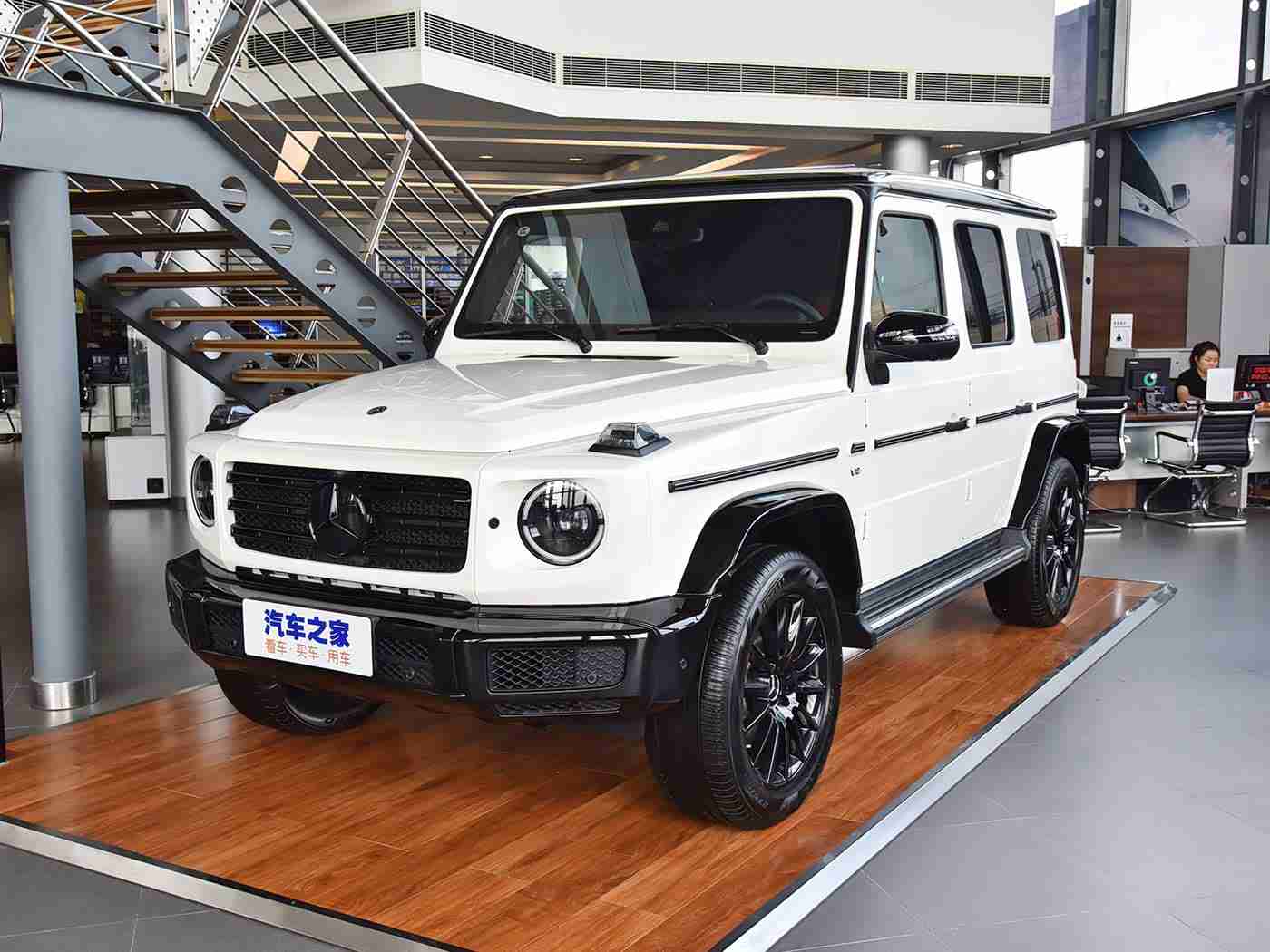 国产色情av：国产神车崛起：融合古典与现代，性能卓越智能配置丰富，市场前景看好-3