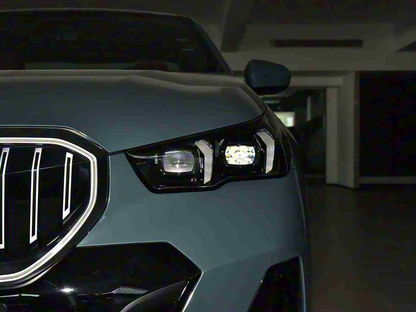 打扑克又疼又叫软件下载:智能驾驶新风尚:“打扑克又疼又叫”软件下载引热议,创新体验引领汽车行业新潮流-2