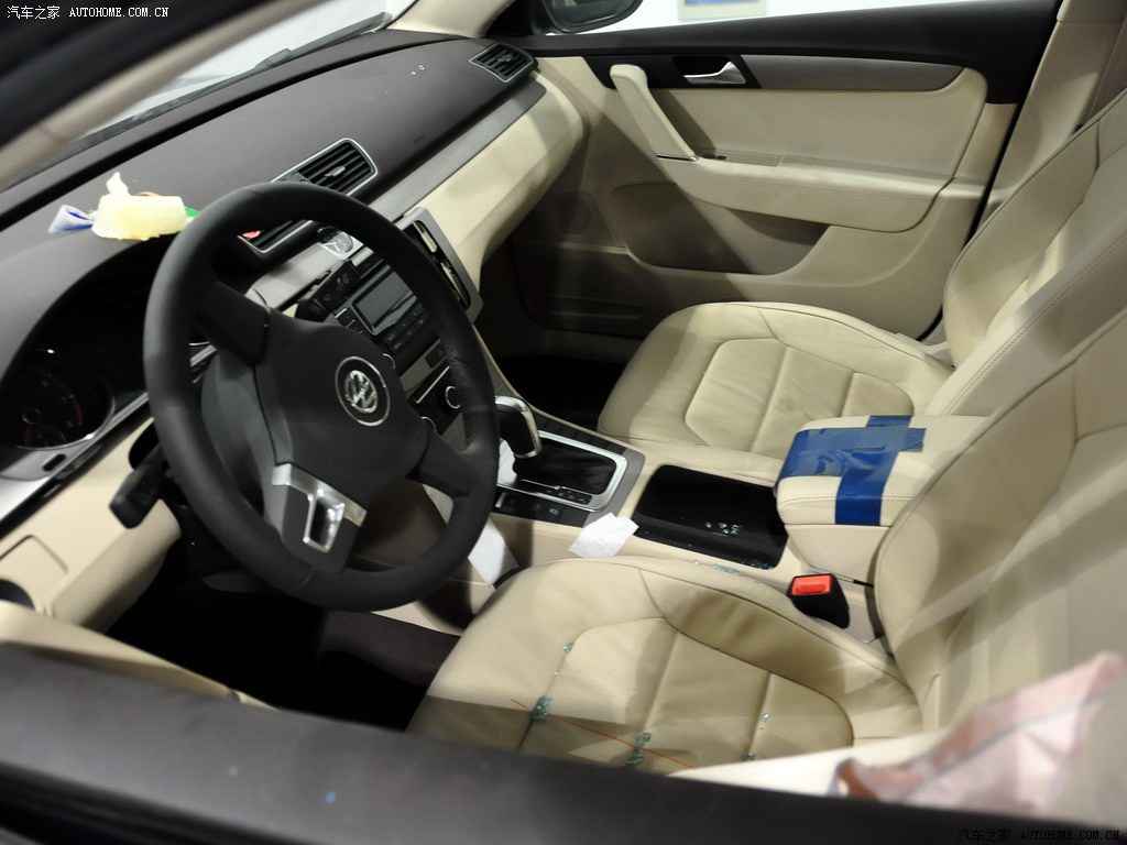 亚洲综合一区二区：新能源汽车崛起，高端品牌争锋，亚洲汽车市场潜力无限-2