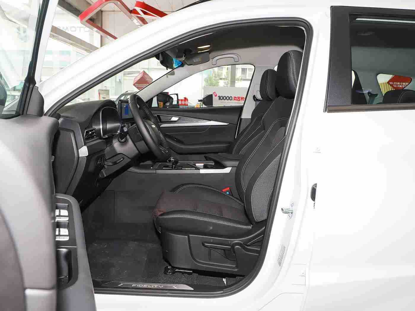 男生操女生软件：革命性智能驾驶体验：全新系统引领汽车科技潮流，安全、便捷、个性化定制一应俱全！-2