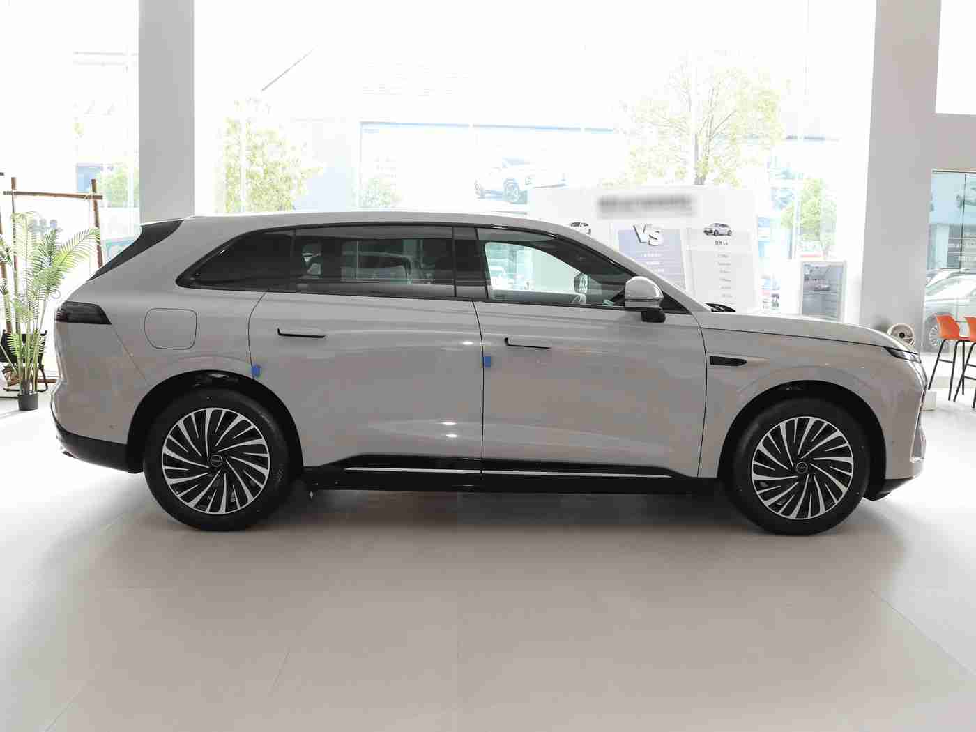 黄色软件大全OPPO版3.03：“OPPO发布全新车载软件体验：导航音乐通话三合一，智能驾驶更安全便捷”-2