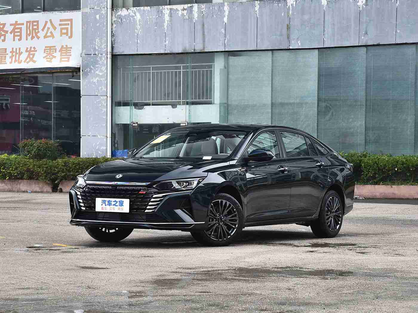 十大黄软：汽车市场新宠儿：揭秘备受瞩目的黄色系豪车榜单，十大车型引领潮流-2