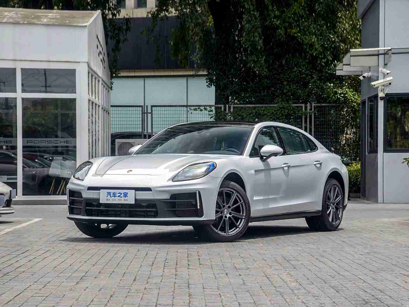 3.0.3免费oppo版破解大全苹果,可以安装：智能融合新纪元，车载互联革新未来之旅-3