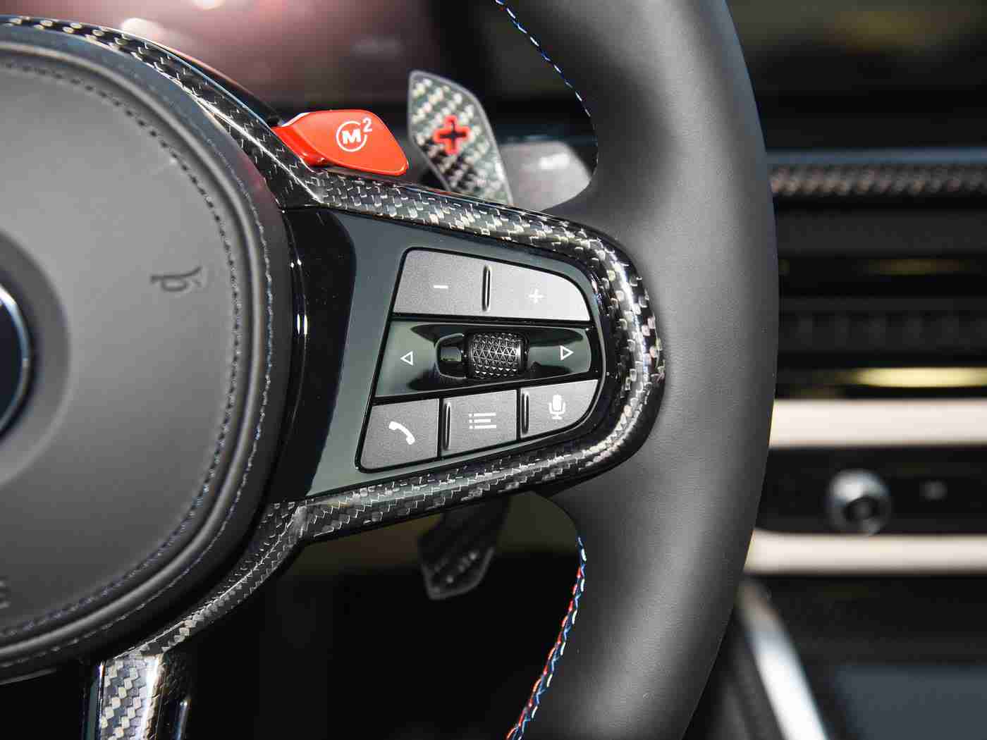 生活中的玛丽经典k8经典:玛丽经典K8经典:惊艳上市,时尚科技与卓越性能的完美结合-2