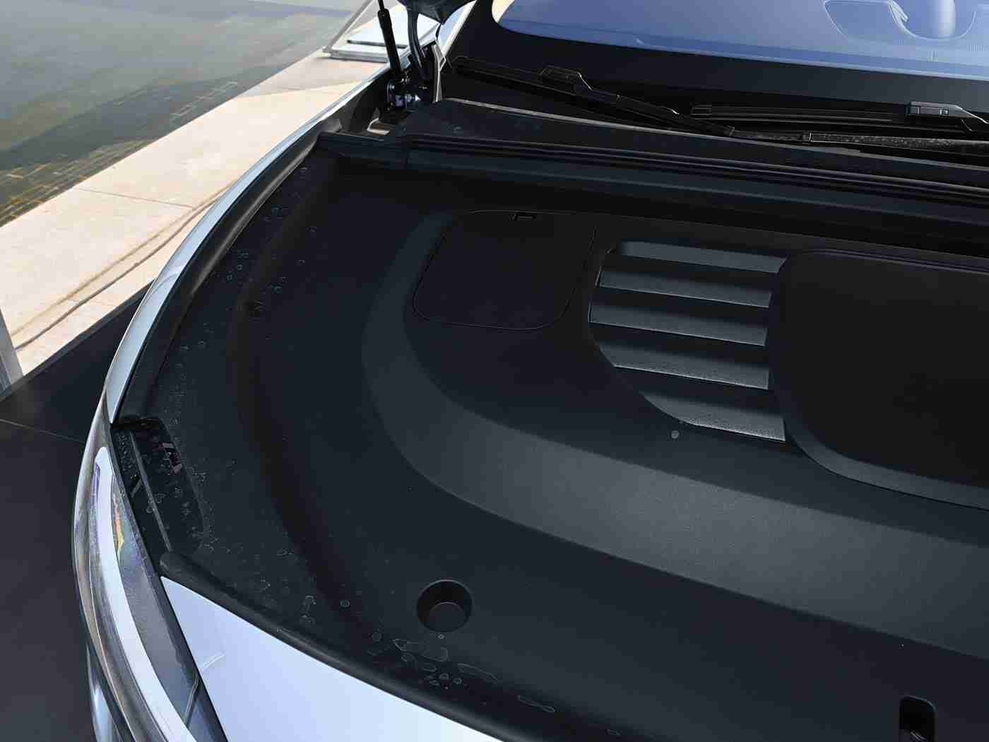 18岁禁止软件：科技护航，青少年出行安全新篇章：智能软件助力汽车行业共筑安全防线-5