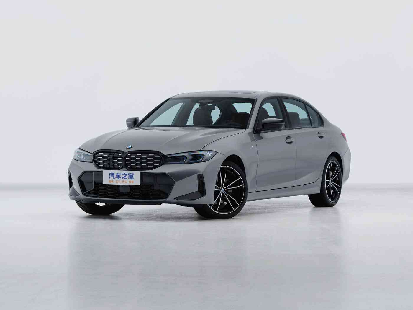 中文一区：新能源汽车风云际会，四大翘楚引领潮流-3