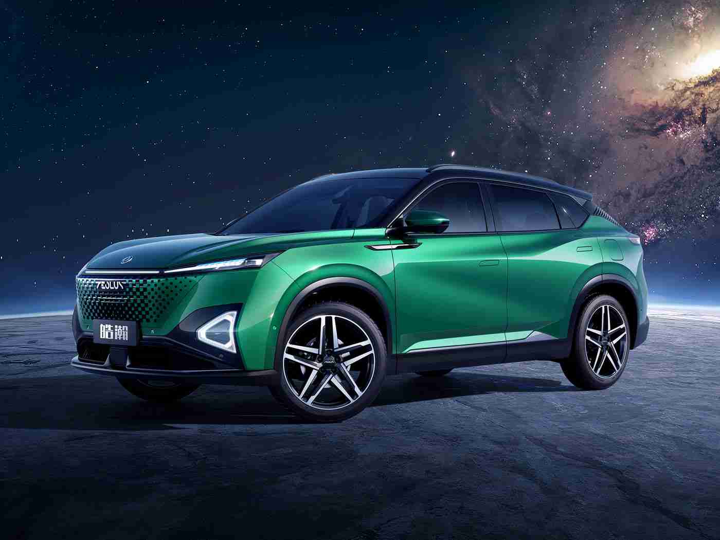 2019年最好看的中文：比亚迪汉：惊艳亮相，新能源汽车市场新宠，引领未来潮流-2