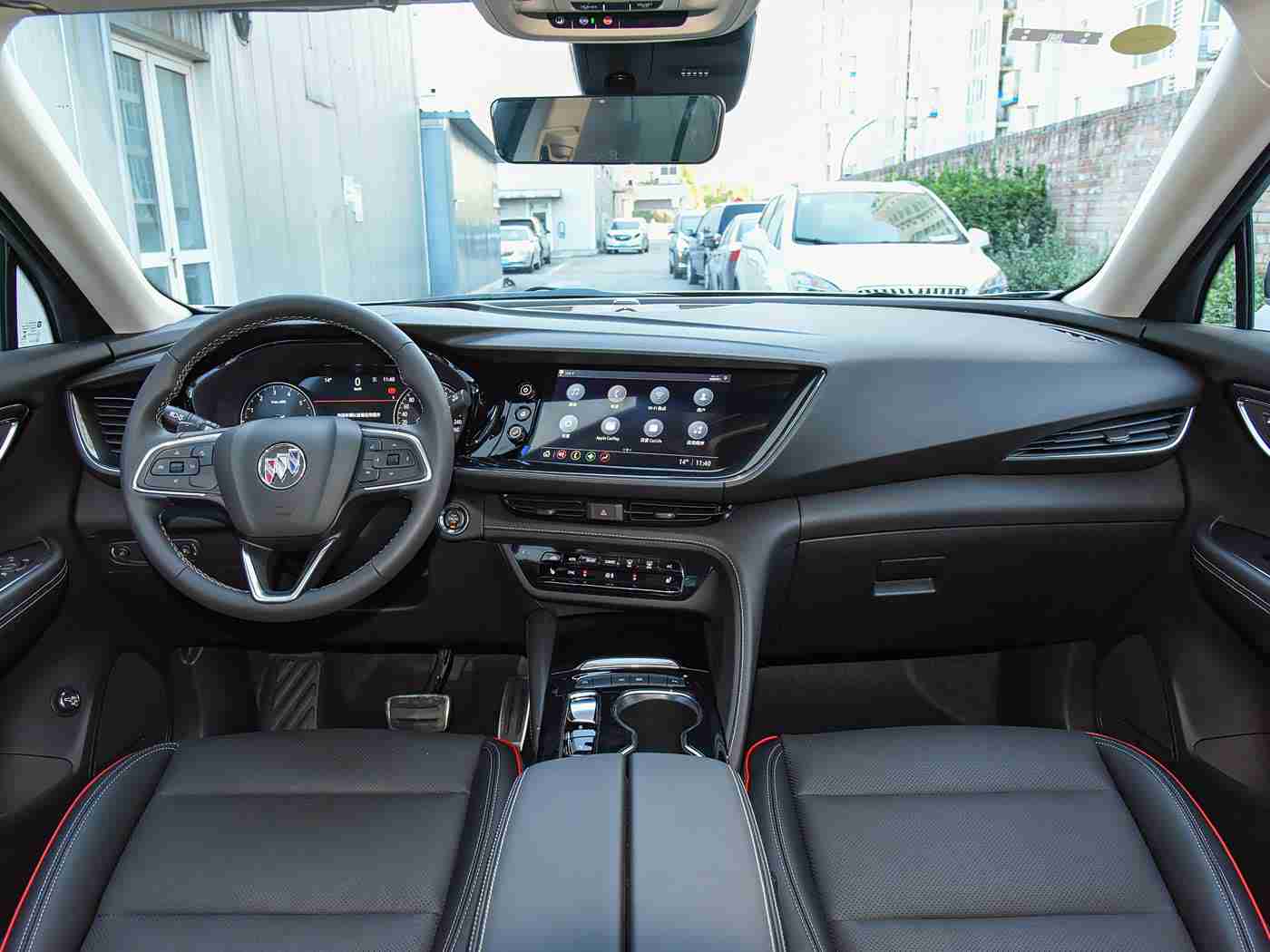 黄色软件app3.0.3：汽车行业新变革：智能应用助力，全面服务打造汽车生活新体验-1