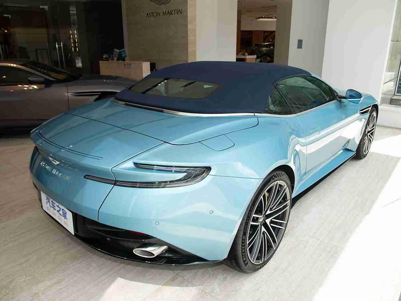 XXX亲子伦XXXinin：亲子出行新选择，舒适安全“XXX”汽车引领市场潮流-4