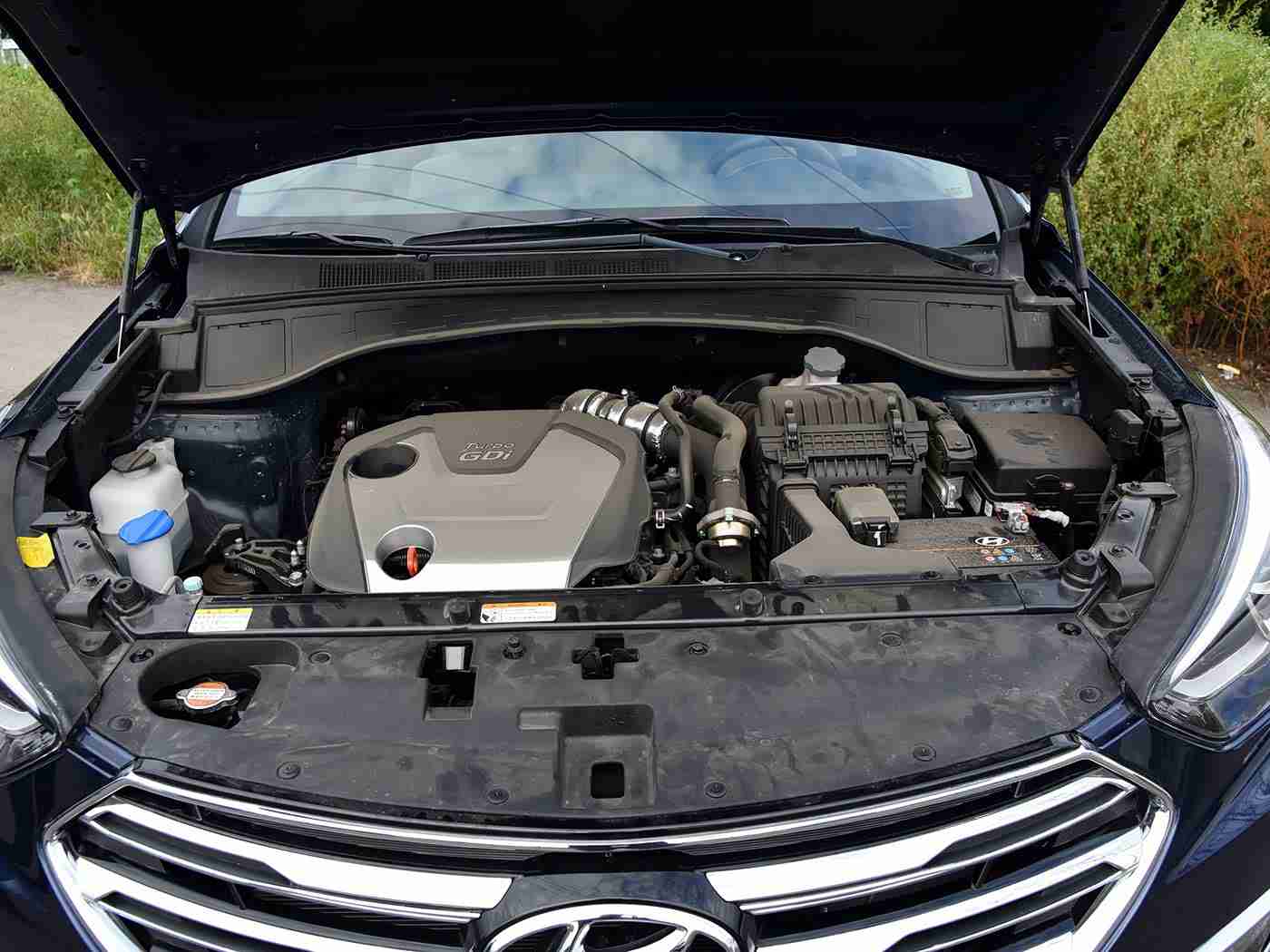 美女脱衣服APP：汽车智能化浪潮来袭：创新互动引领未来出行体验-2