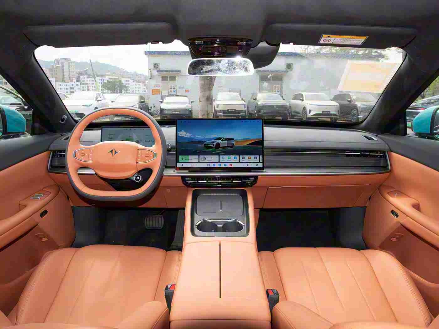 国产V片：国产轿车崛起新力量，时尚动力双全，国产汽车魅力绽放-3