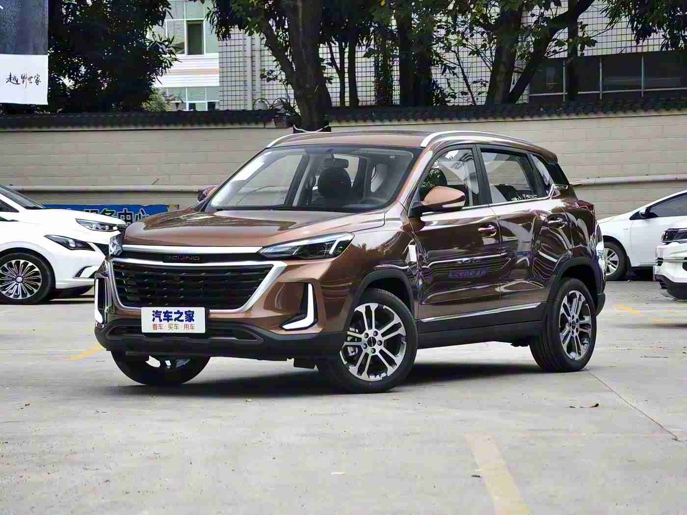 国精产品一区一区三区四川：国精汽车在川销量攀升，多款车型受热捧，助力四川绿色出行-1