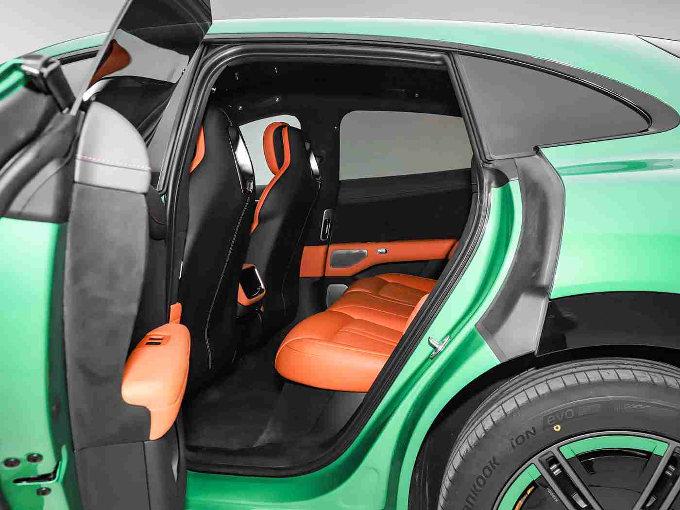 国产麻豆电影：国产汽车新潮流：设计灵感源自电影，性能卓越，科技领先，售价亲民，引领行业风尚-2