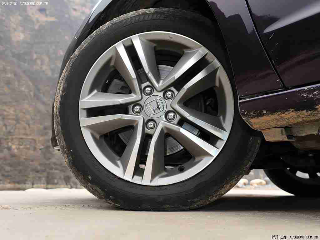 淫秽软件：智驾护航，清新驾驭——科技革新下的安全之旅-3