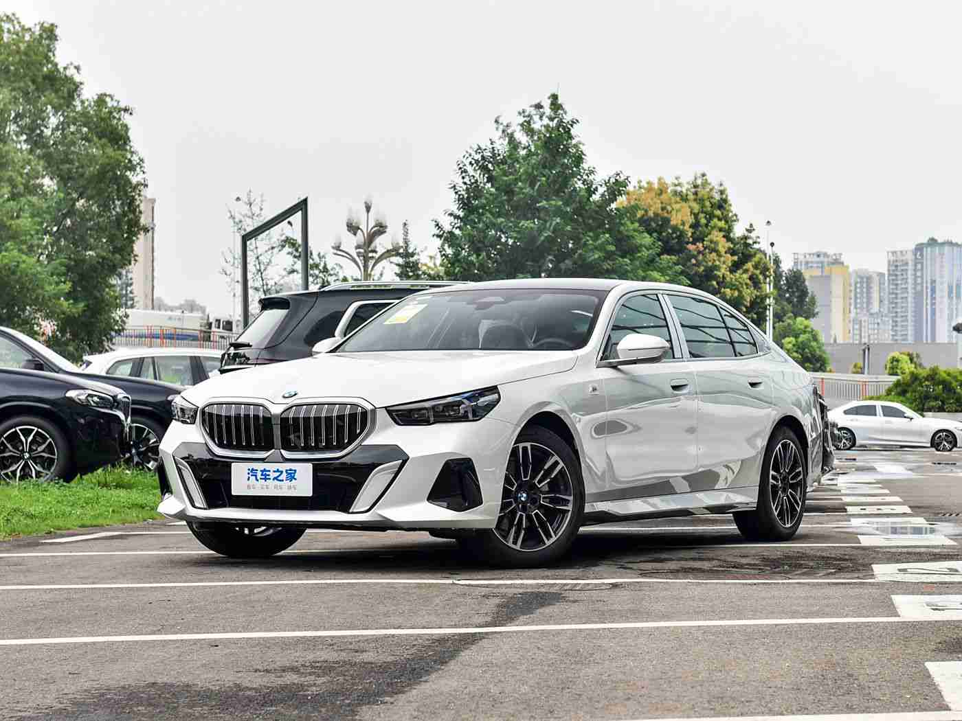 国产亚洲Av:驰骋都市,潮流驾驭,亲民之选,亚洲风范-2