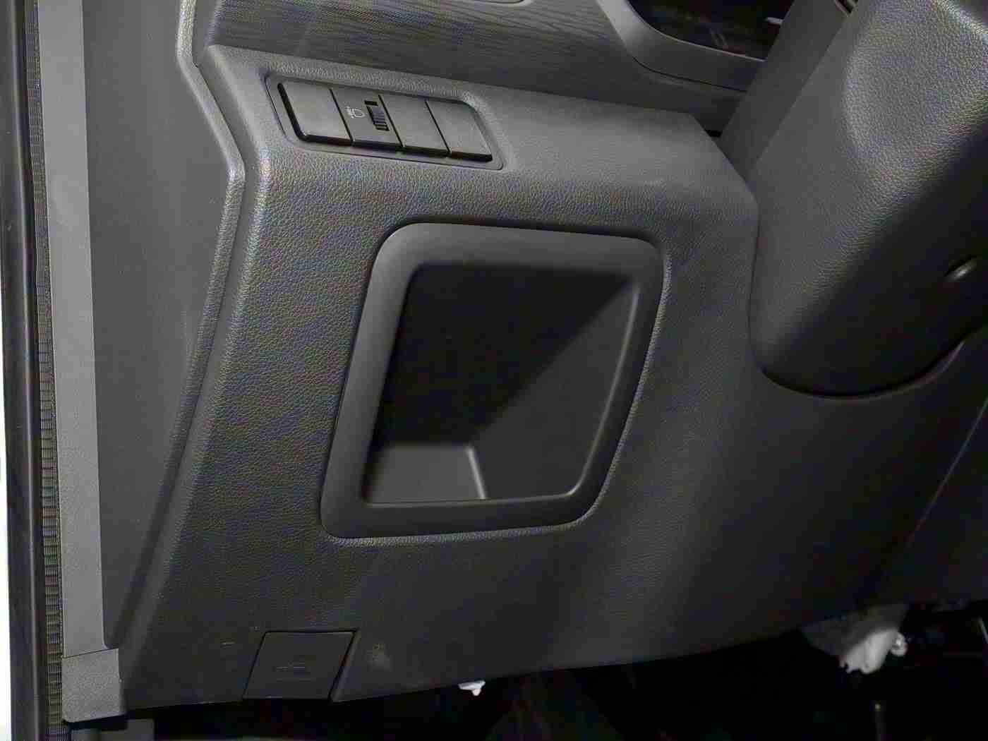 色情软件大全：智能绿潮，跨界盛宴，汽车资讯新视界-3