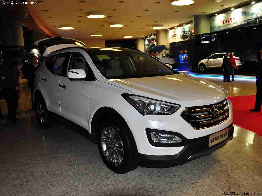 中国少妇:“时尚魅力,安全可靠,尽在少妇心选汽车盛宴”-1