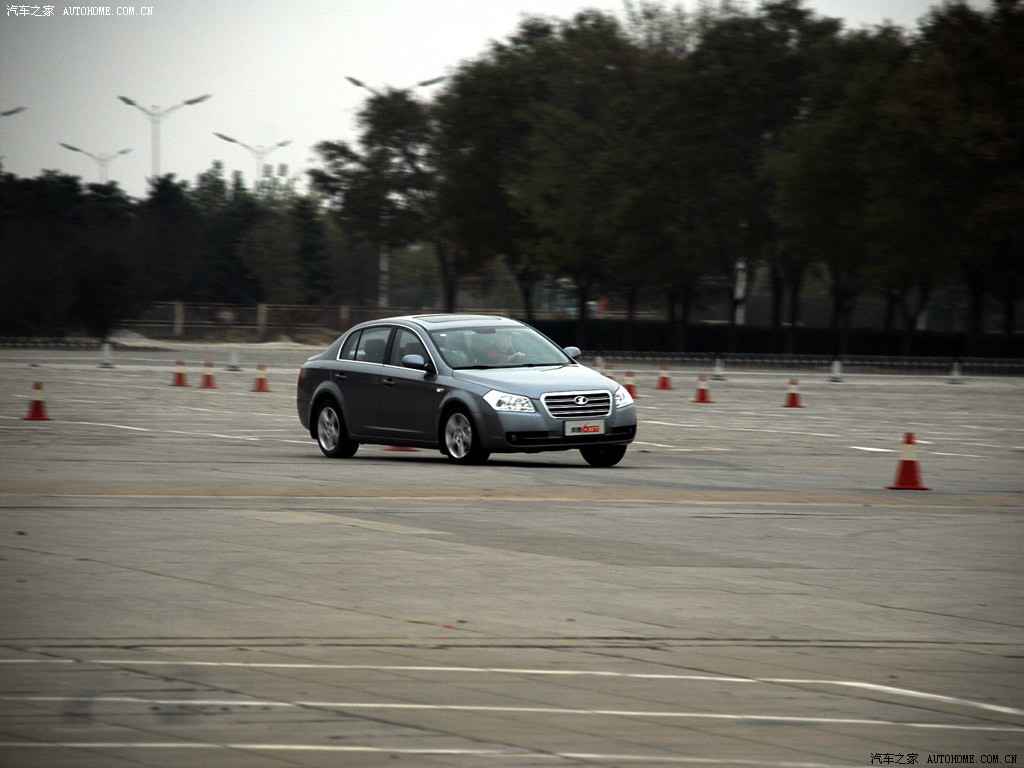 拔萝卜不盖被子：汽车新境，舒适领航，人性化设计，驾驭未来-4