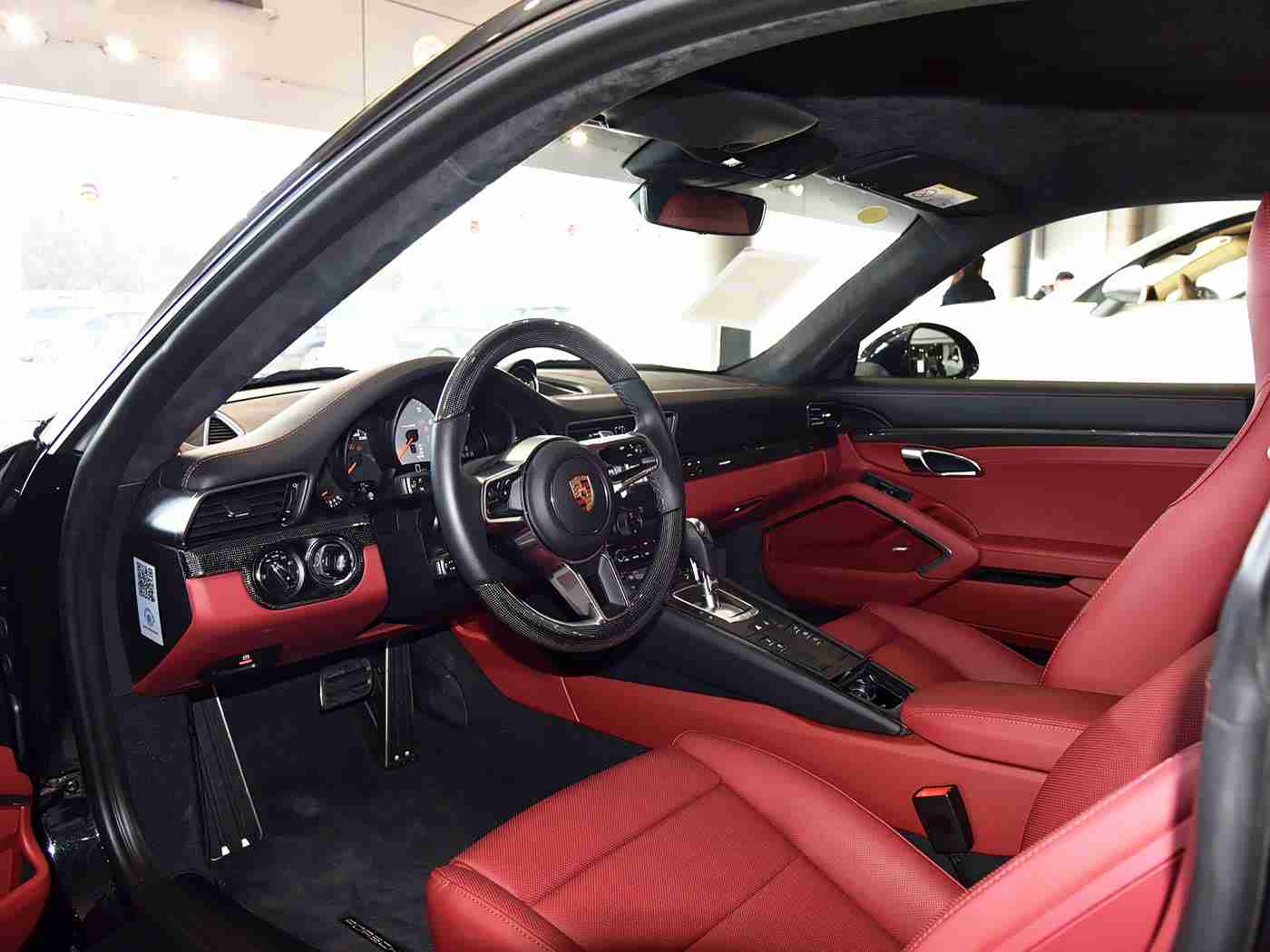 好 色 先 生·TV：时尚动感，科技安全，全新SUV“好色先生”惊艳亮相，引领潮流出行新风尚”-5