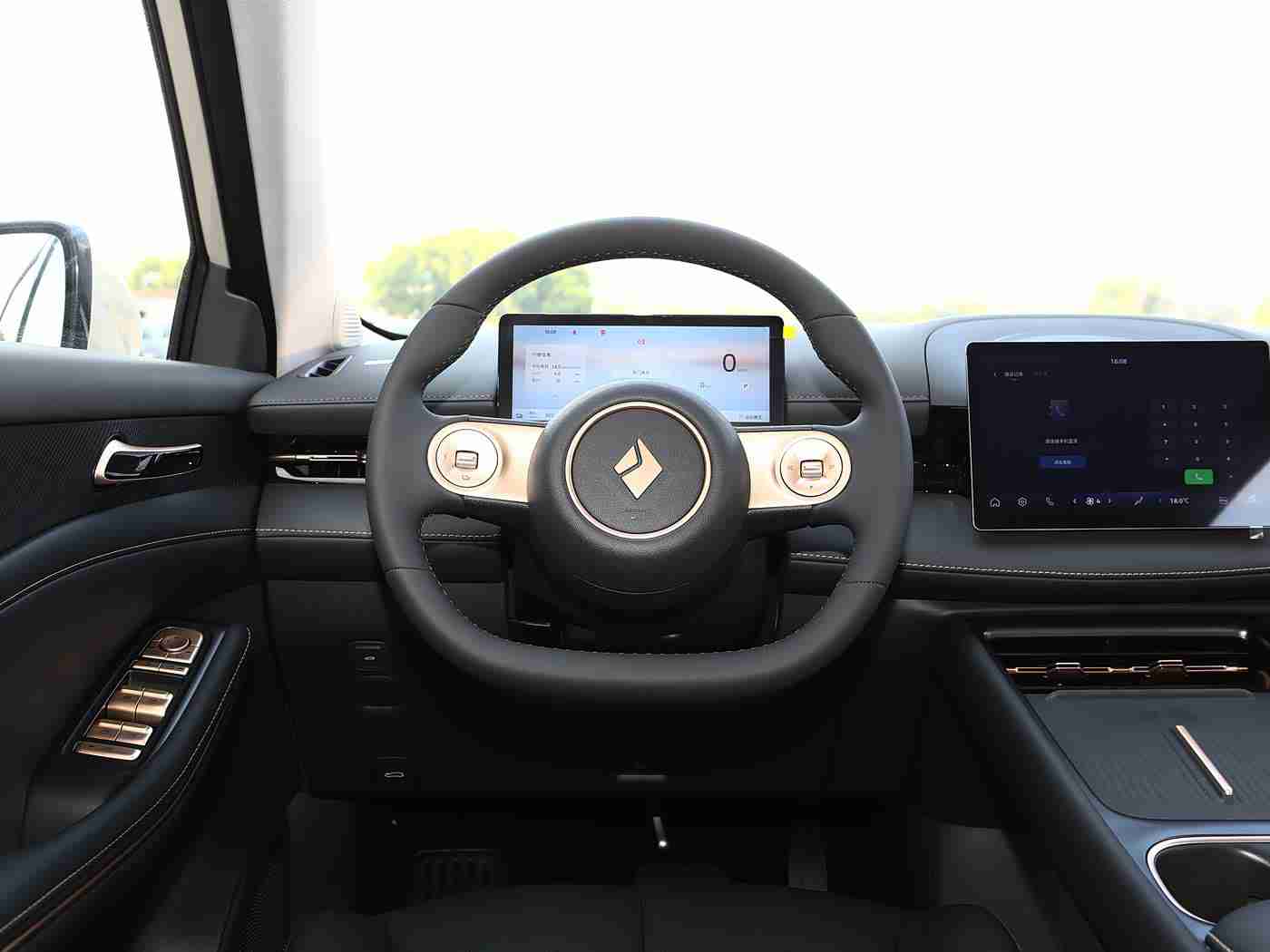 男女做事网站：“性别解码，智选未来——精准购车，一网打尽”-1