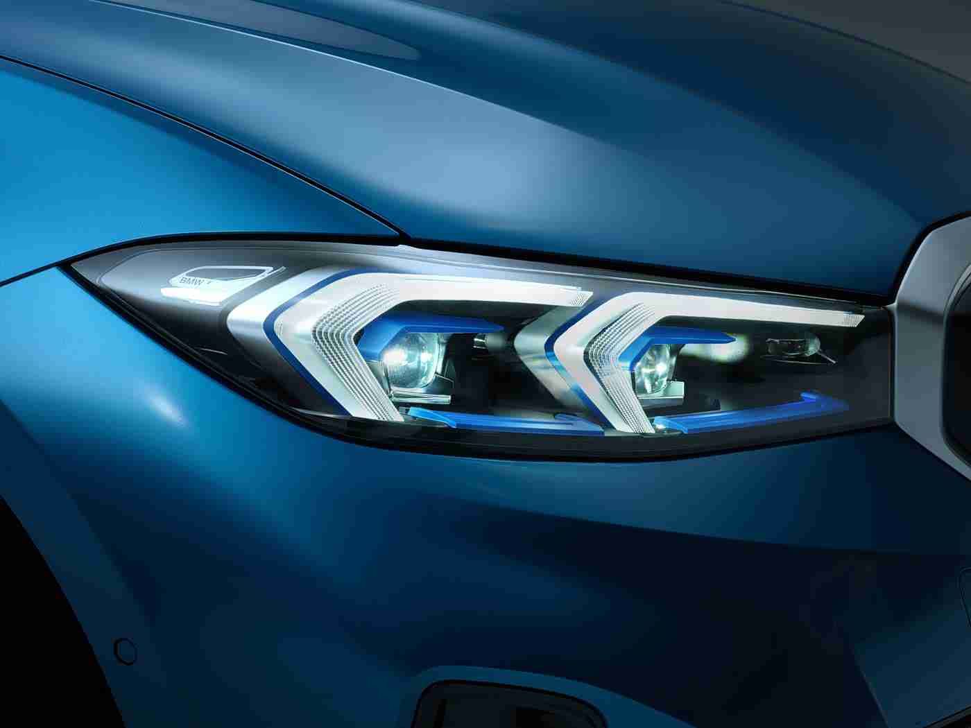 污应用：智能汽车新纪元：科技赋能，驾驶生活再升级-1