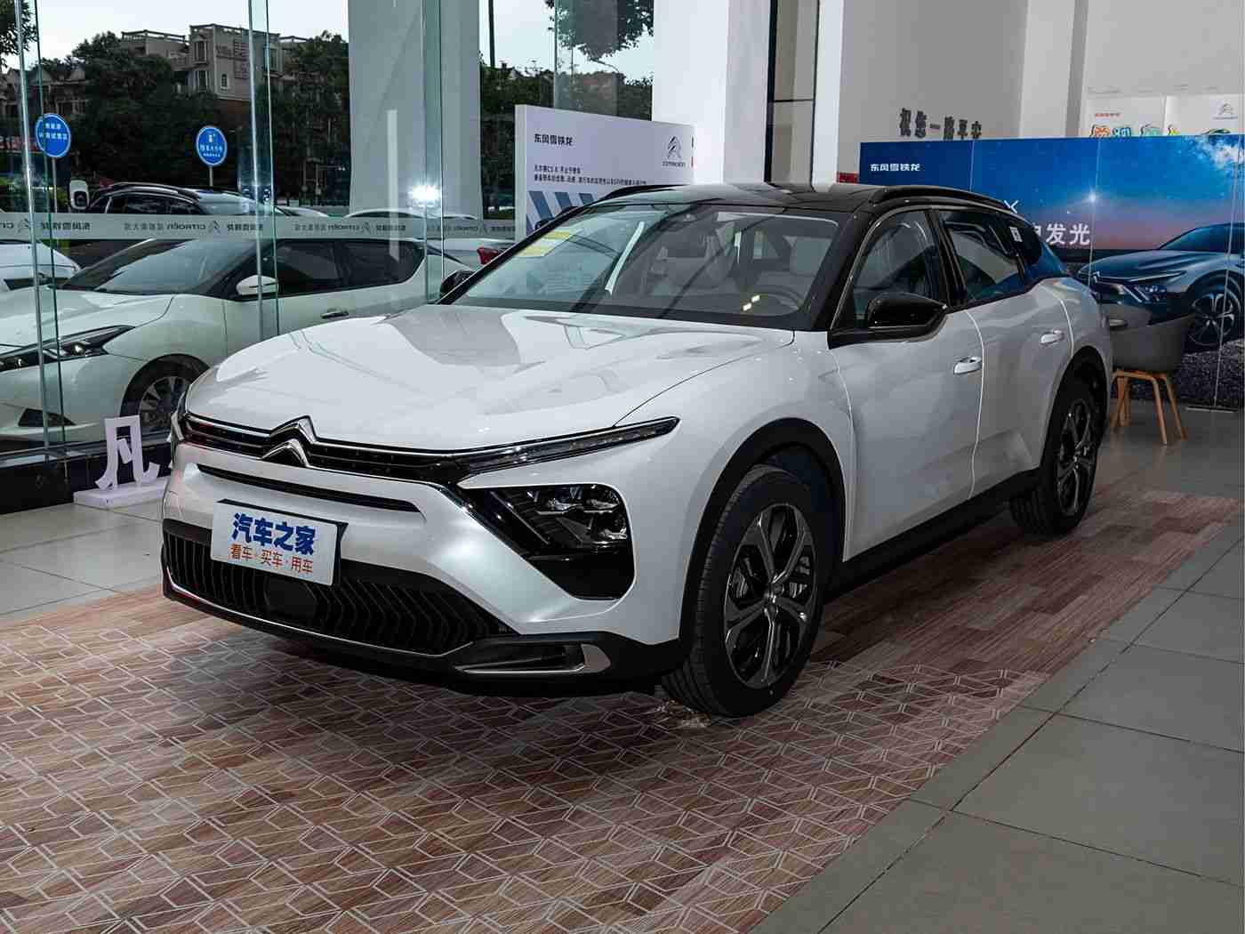 操b软件：“智能驾驶新篇章：操b软件引领汽车行业变革，共创未来出行新时代”-2