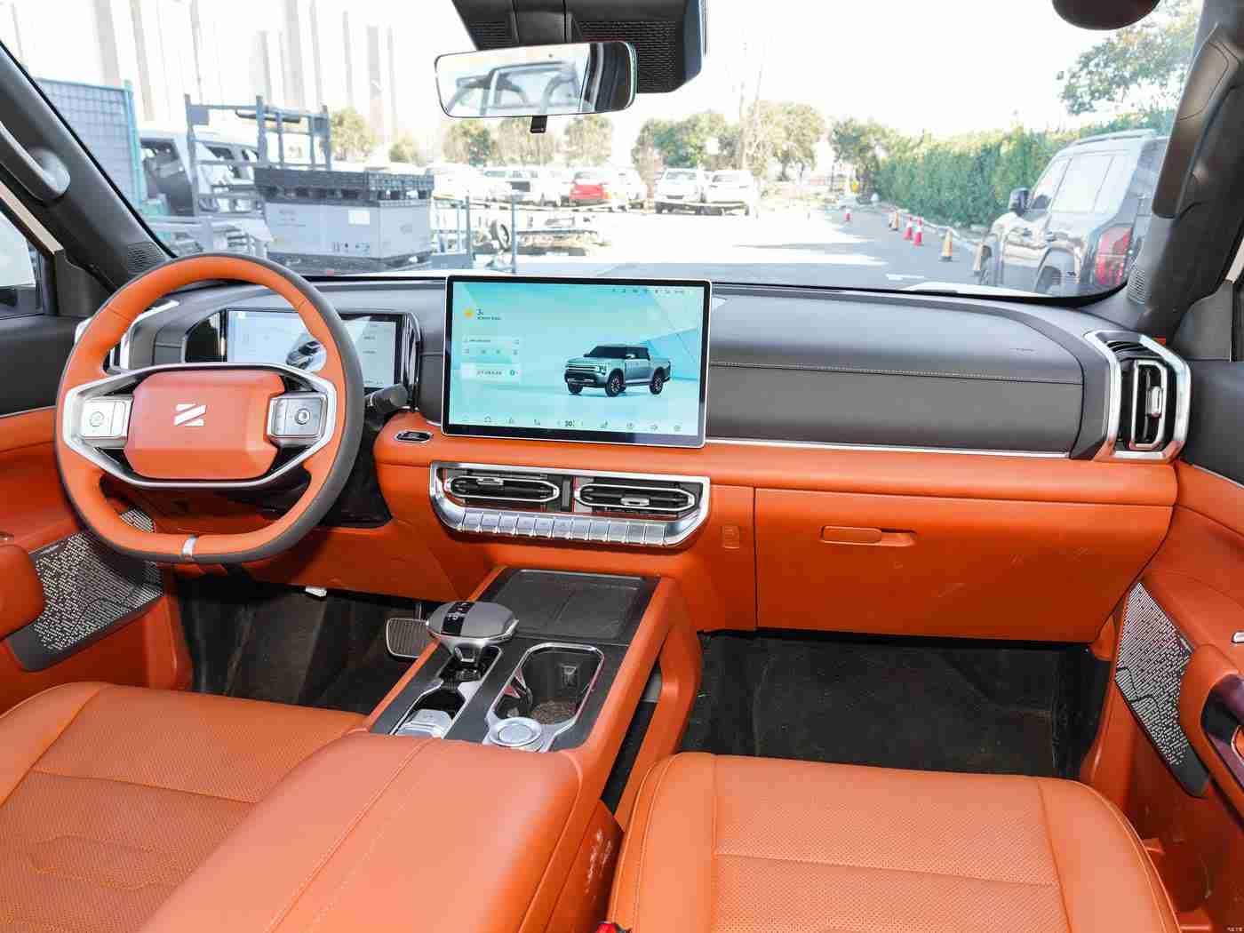 中国AV片：中国品牌新力作惊艳亮相，绿色动力智能安全，国产汽车新篇章！-3