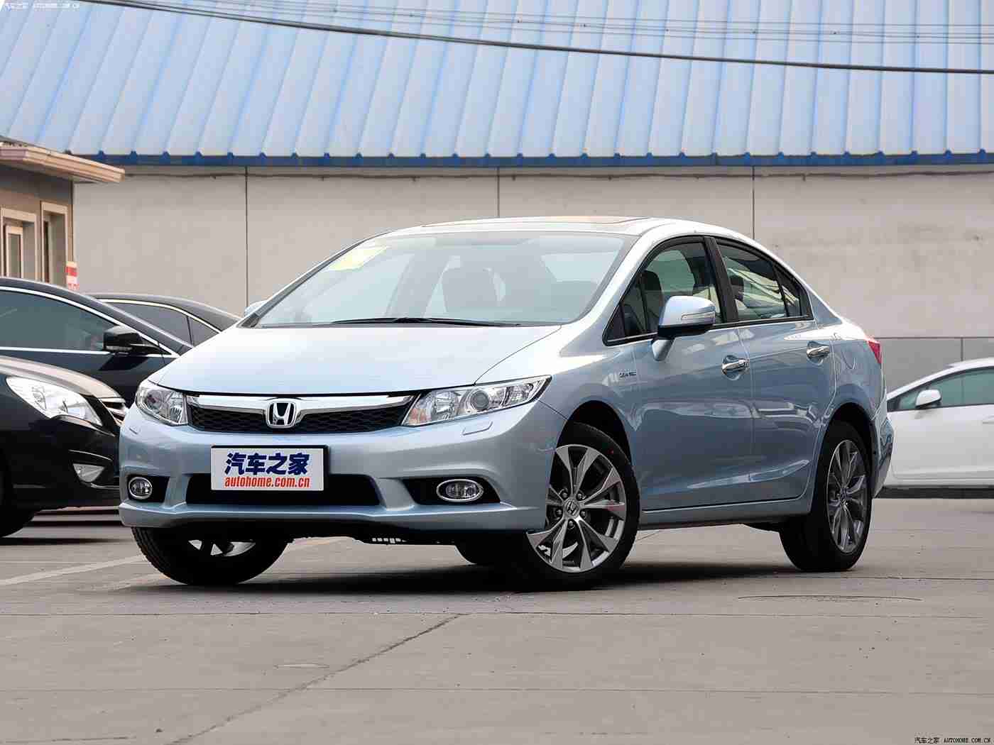 免费的黄色应用：创新科技助力安全驾驶，免费应用引领汽车辅助新潮流，车主节能体验升级-1