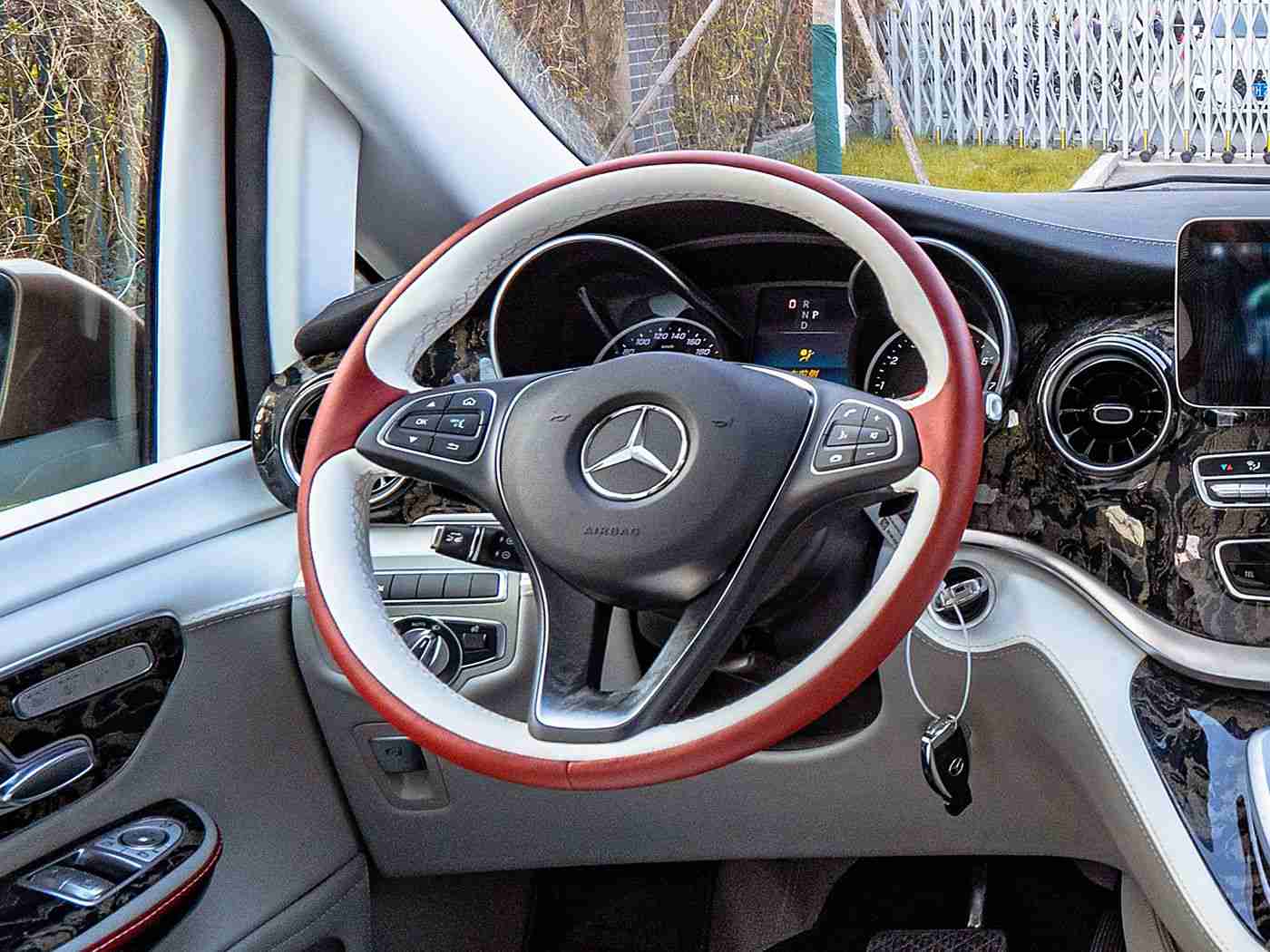 全国十大黄色软件：科技狂飙下的驾驶安全：警惕软件暗流涌动-2