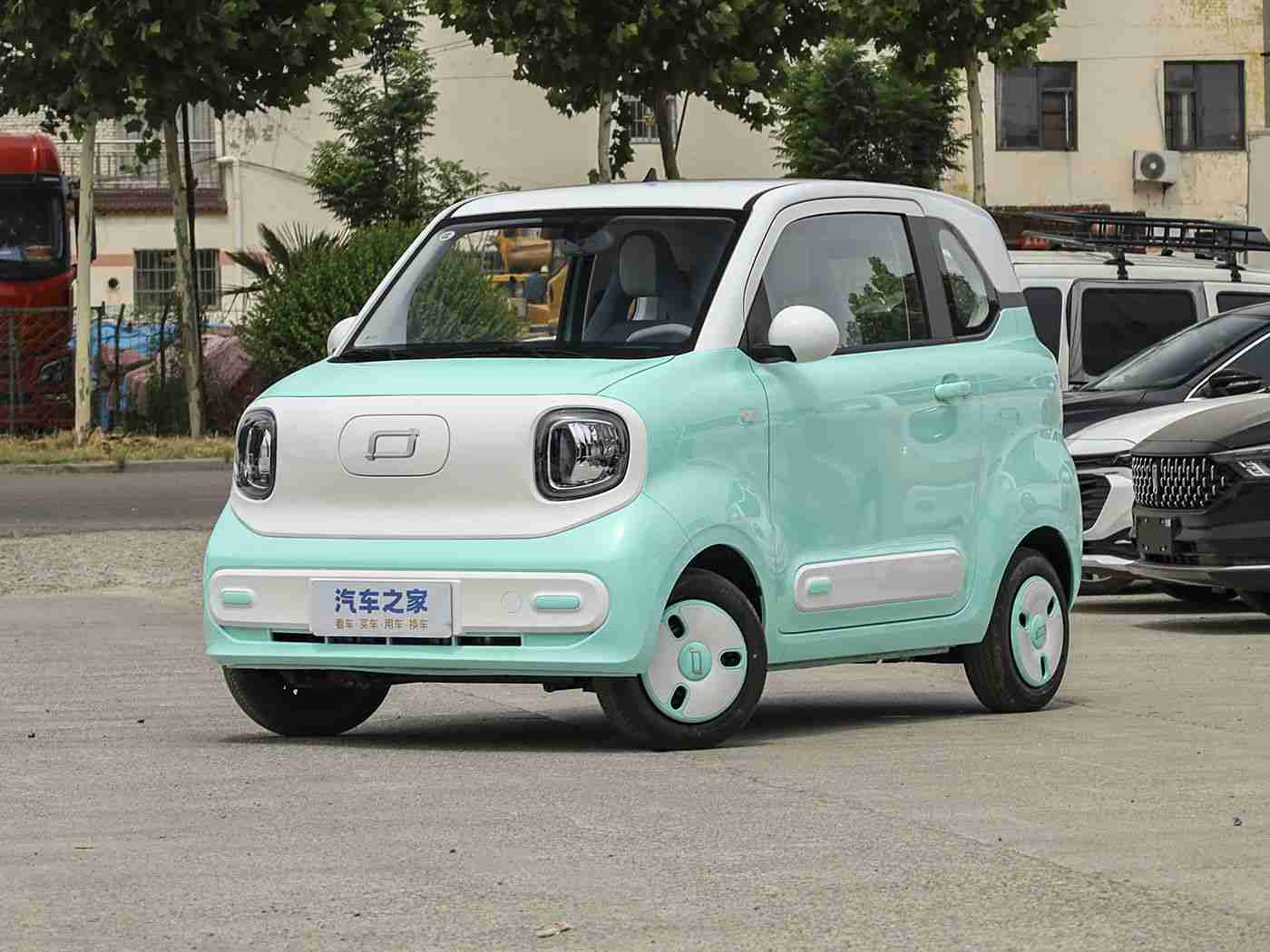 男生女生差差差APP:男女驾驶习惯差异揭秘,安全驾驶建议助力共创和谐驾驶环境-1