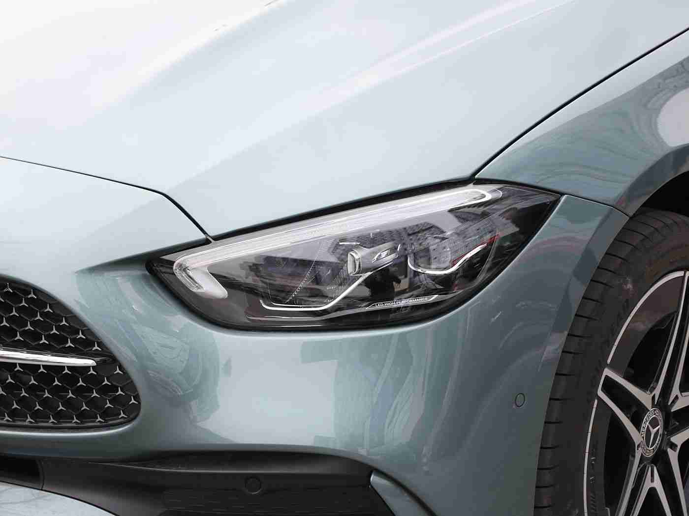 张柏芝殖器2一13集:全新换代震撼来袭,13集升级力作颠覆传统,智能豪华轿车引领潮流-4