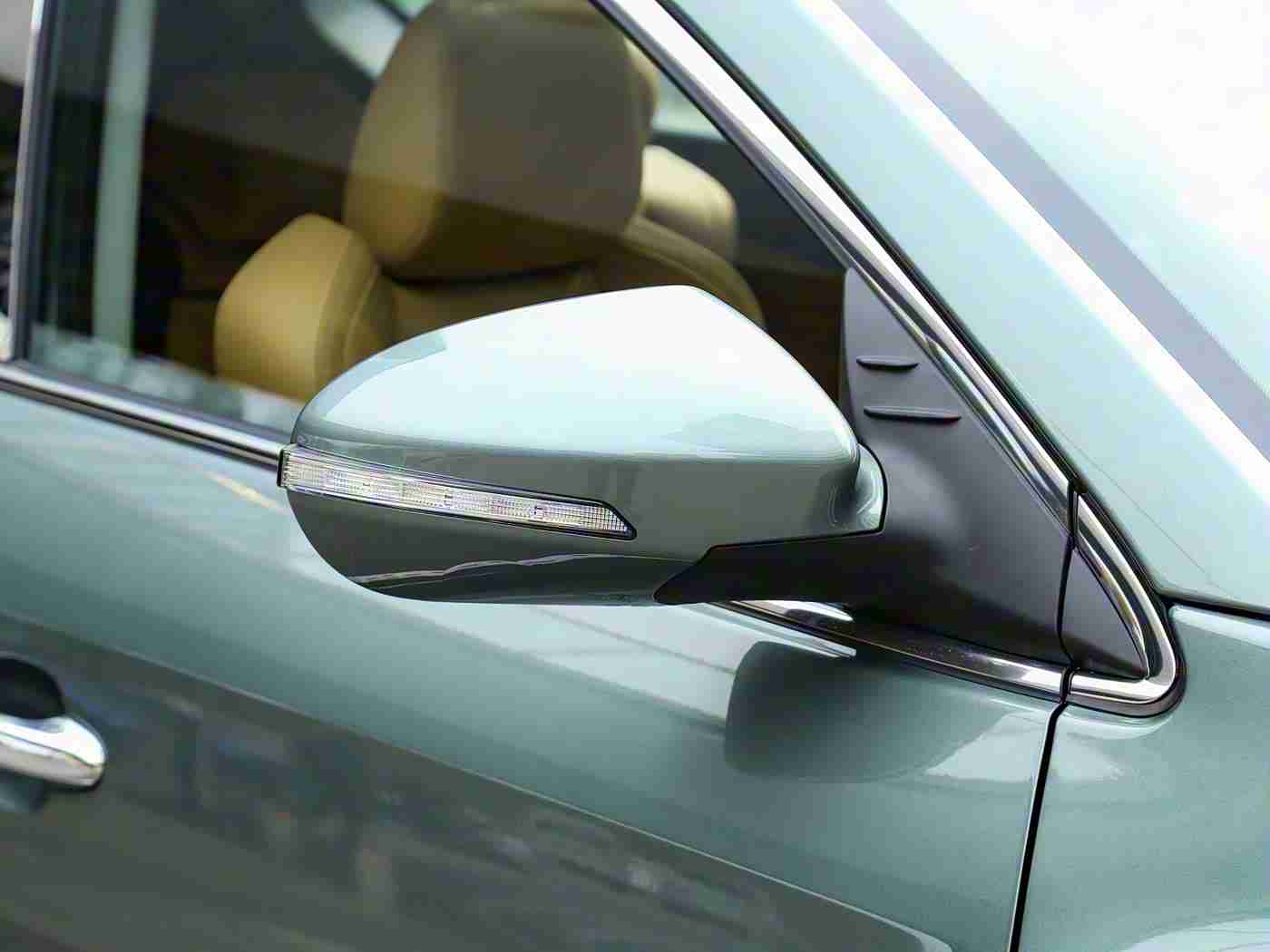 黄色软件大全3.0.3OPPO版：智能导航护航，科技养护新境界，驾驶生活焕新颜-3