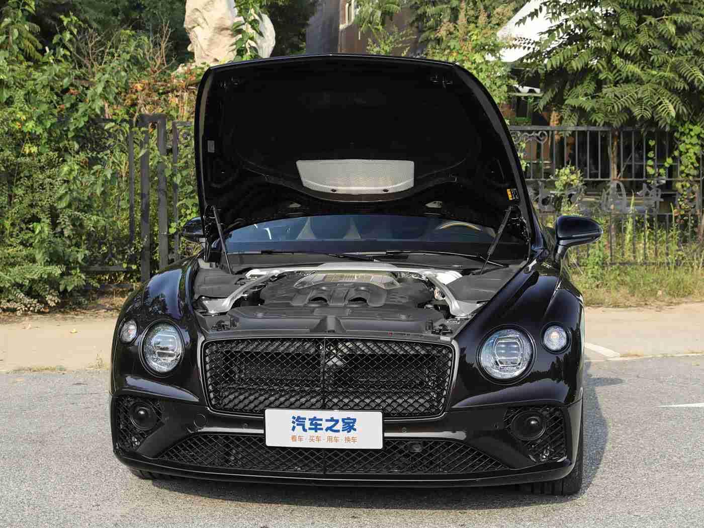 国产乱视频：国产汽车品质引发热议：揭秘“乱象”背后，车企积极应对挑战-2