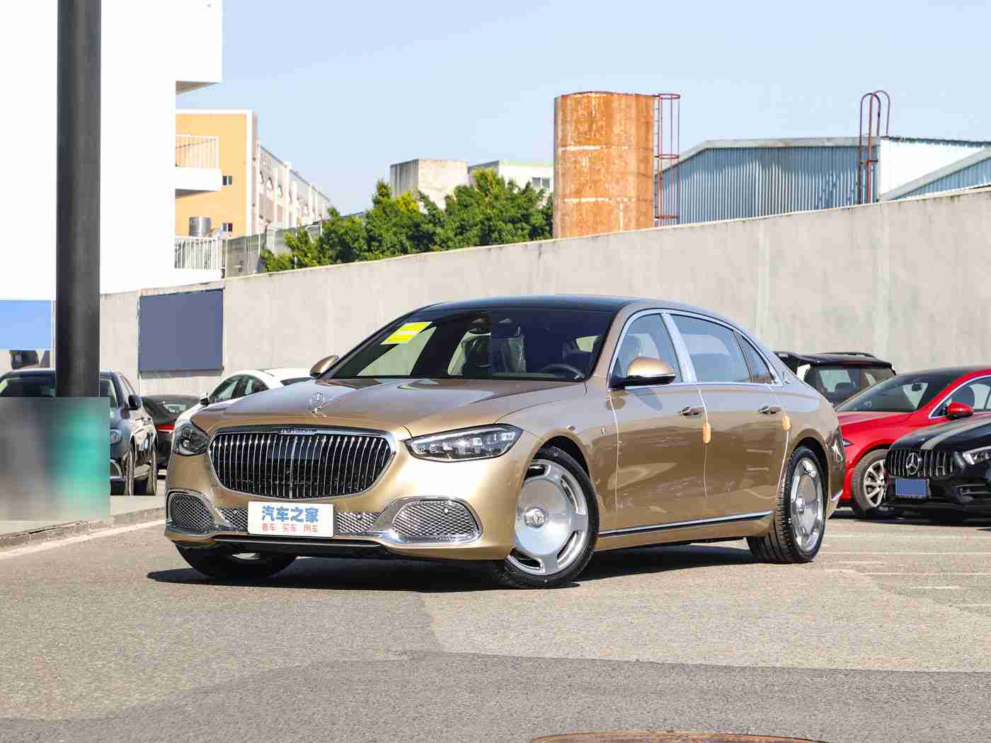 男人捅女人鸡鸡：“独特设计引关注，“捅鸡鸡”汽车凭借环保、智能、强劲动力脱颖而出，成为消费者新宠儿”-1