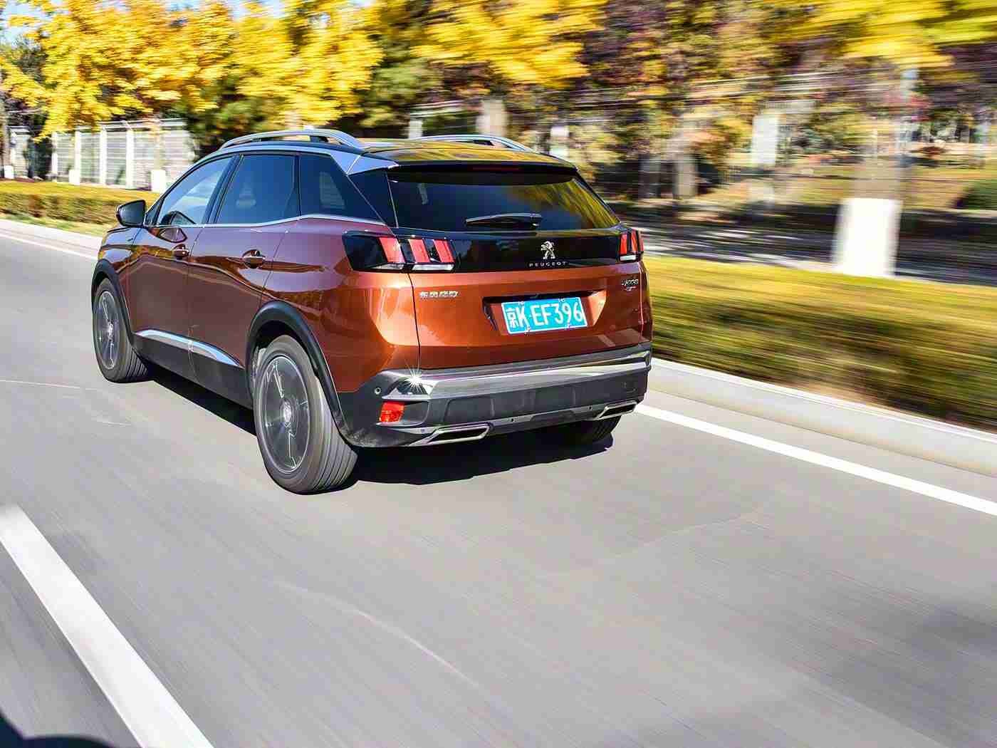 国产TV:国产新能源汽车崛起,引领汽车市场新潮流,国产SUV品牌大放异彩-1