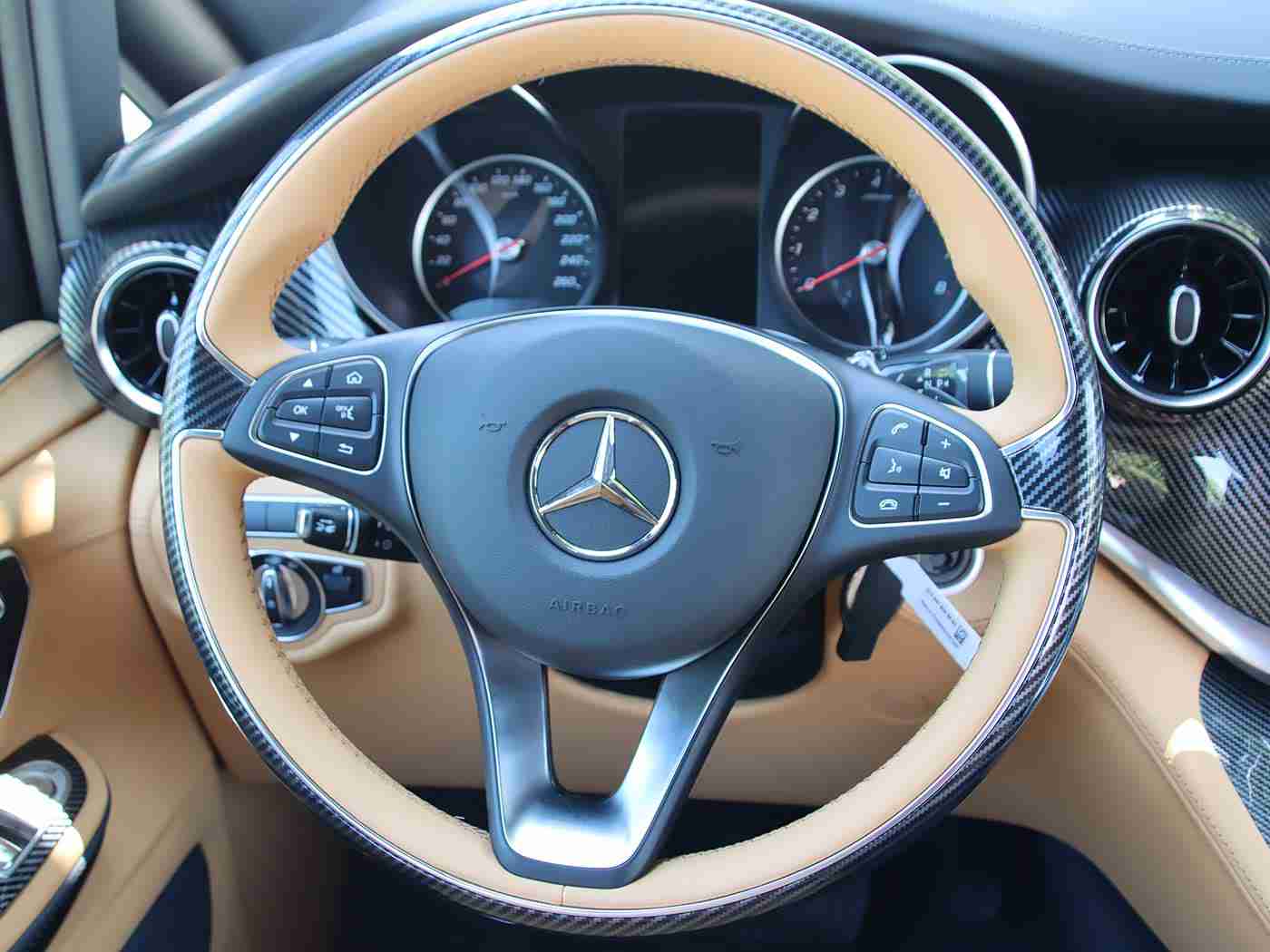 黄色软件下载2023：科技赋能驾驶新体验：智能辅助软件革新出行，引领绿色出行潮流-2