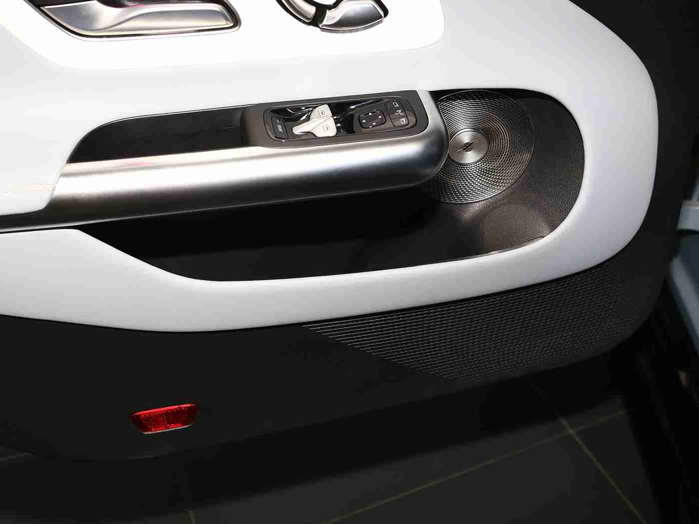 海贼王女帝被爆 羞羞歪漫：“动漫风采，驾驭未来——女帝之车，潮流驾驭新篇章”-4