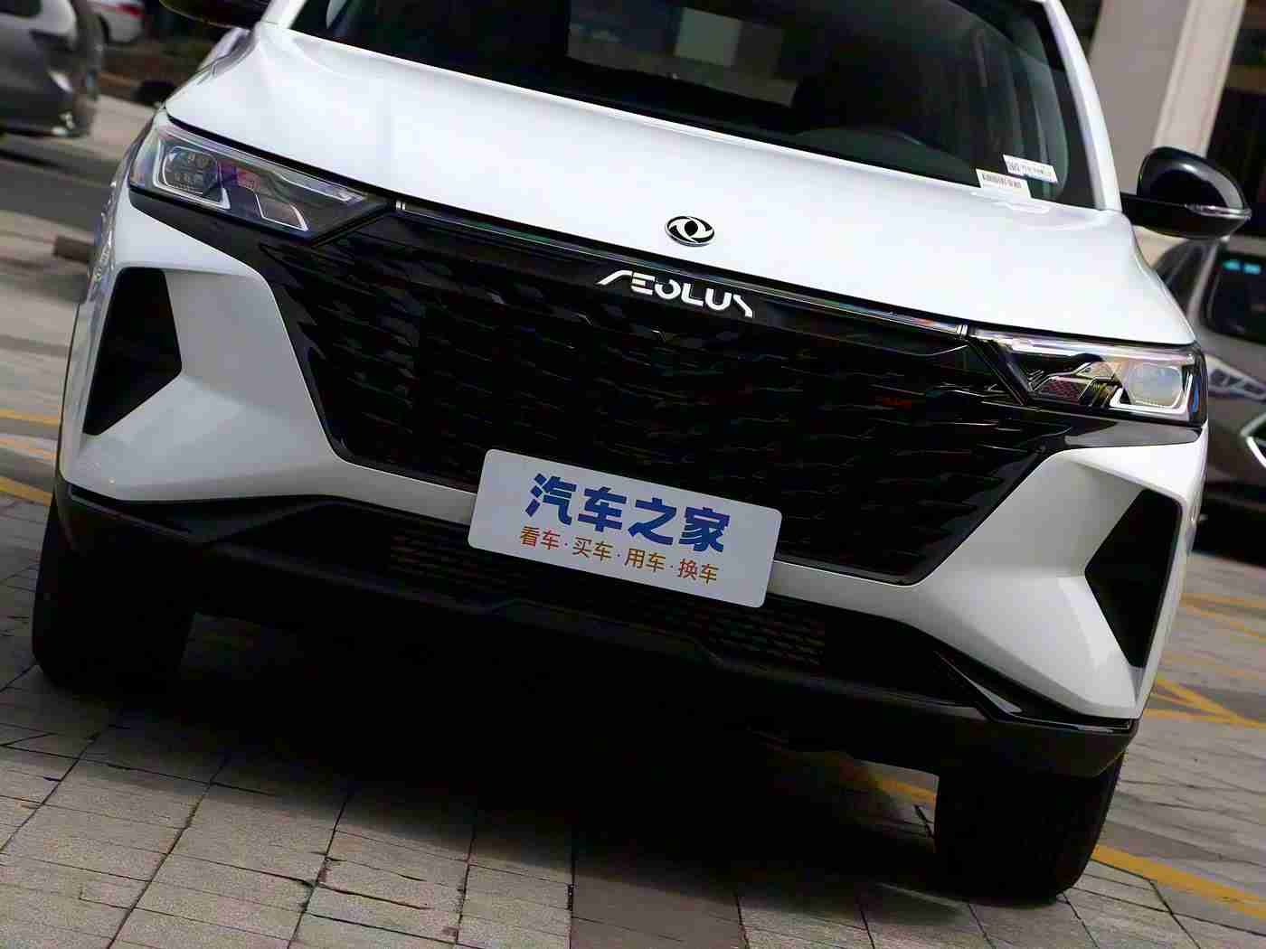 少妇被按摩师做爰高潮：引领潮流新驾乘体验：全新设计、高效动力、智能科技，这款新车即将颠覆汽车界-2