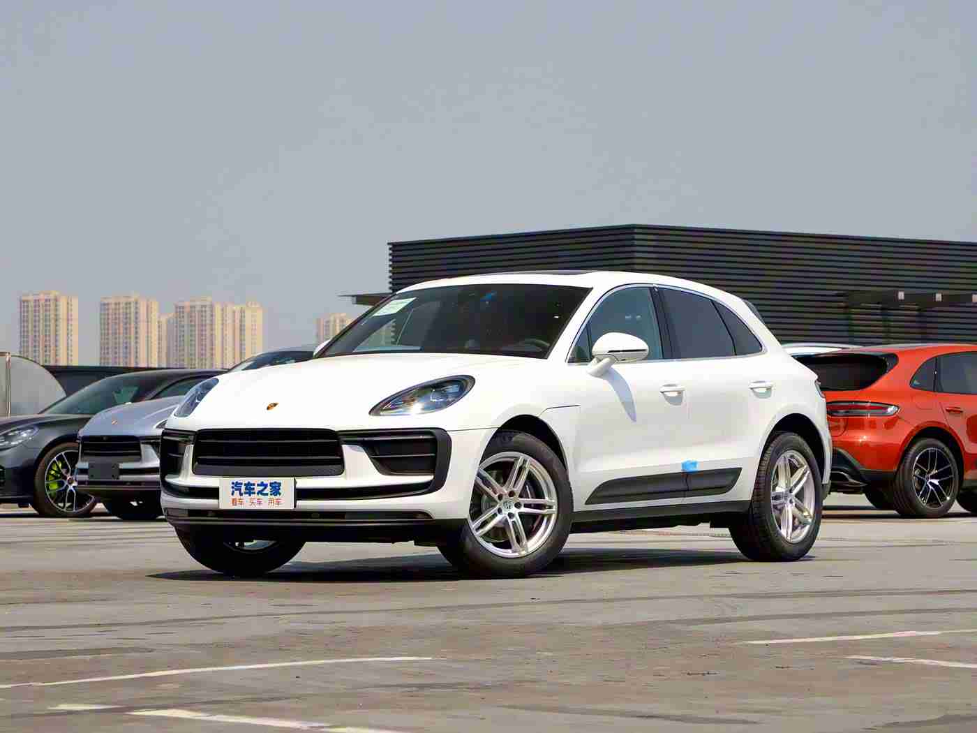 黄游下载3.0.3每天无限次免费大全华为免费2023：华为黄游下载3.0.3惊艳亮相，每日无限免费资源助力车主便捷生活-1