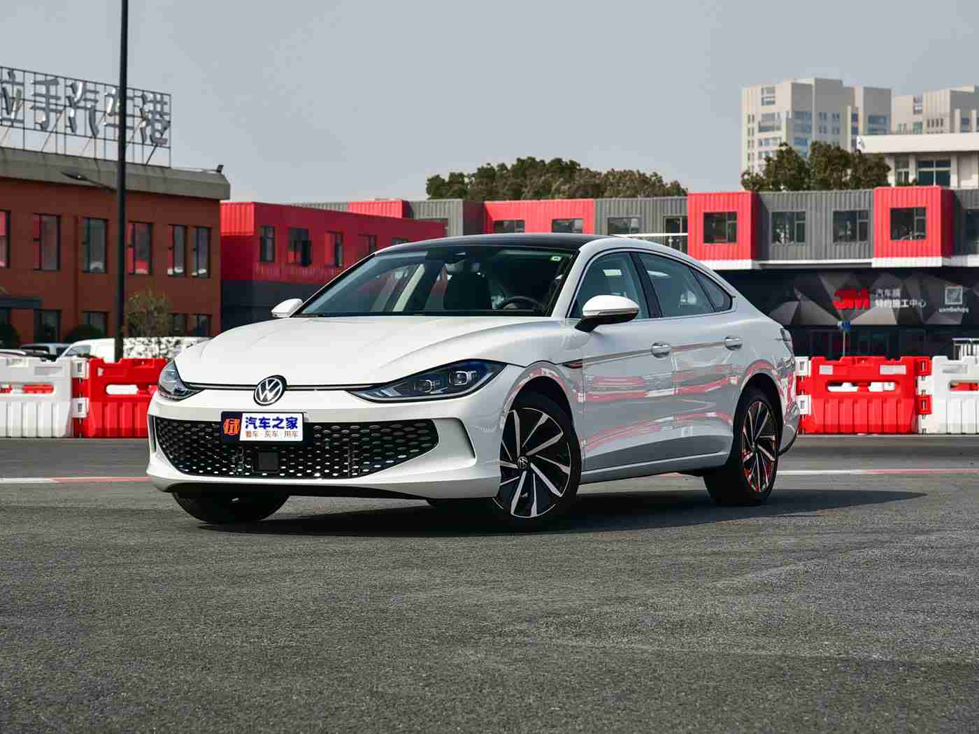 男捅女软件：智能护航，女性安全领航者，创新出行新篇章-2