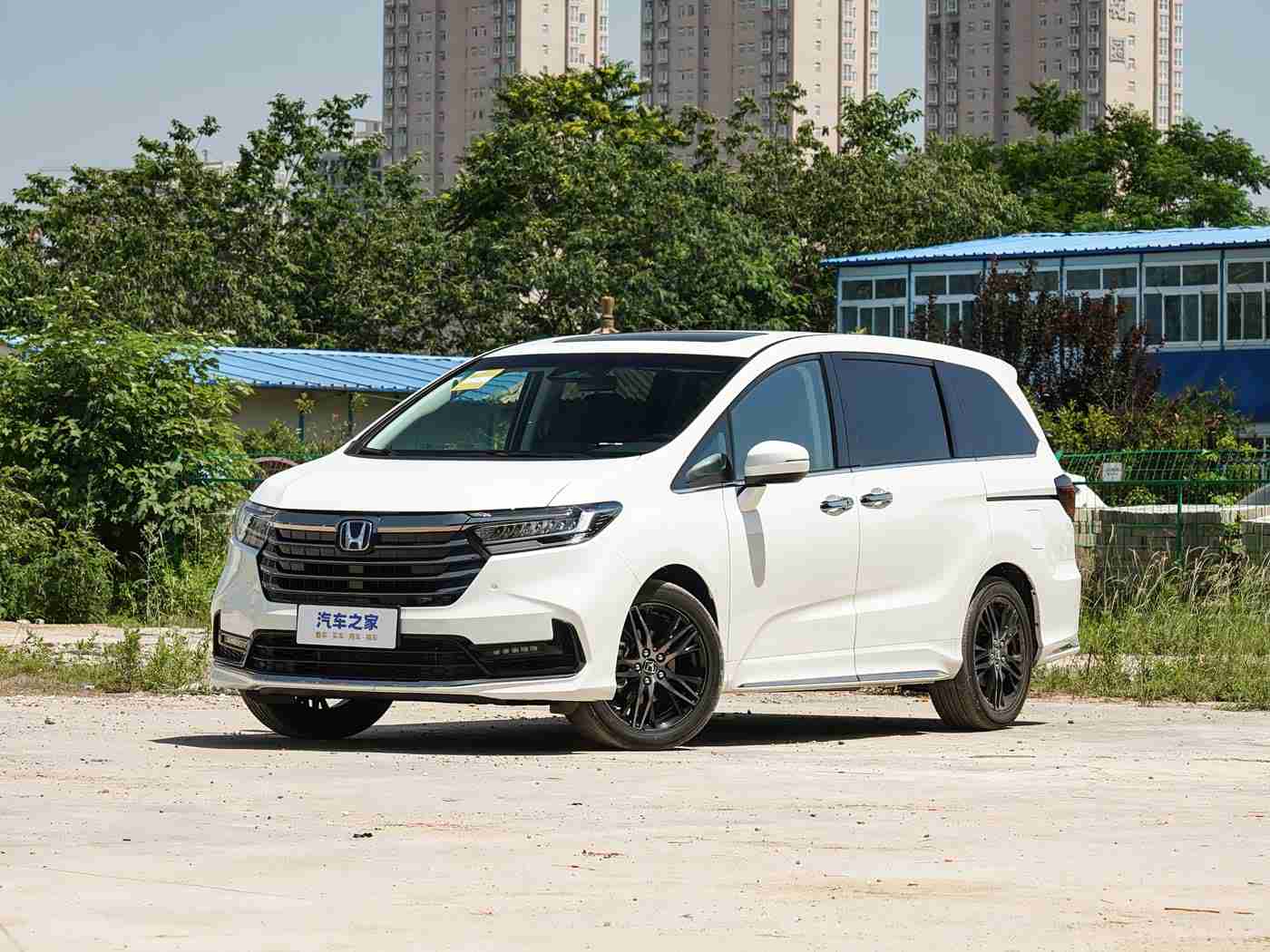 2024年黄色软件：科技赋能驾驶未来：我国智能驾驶辅助系统“2024年黄色软件”引领行业变革-5