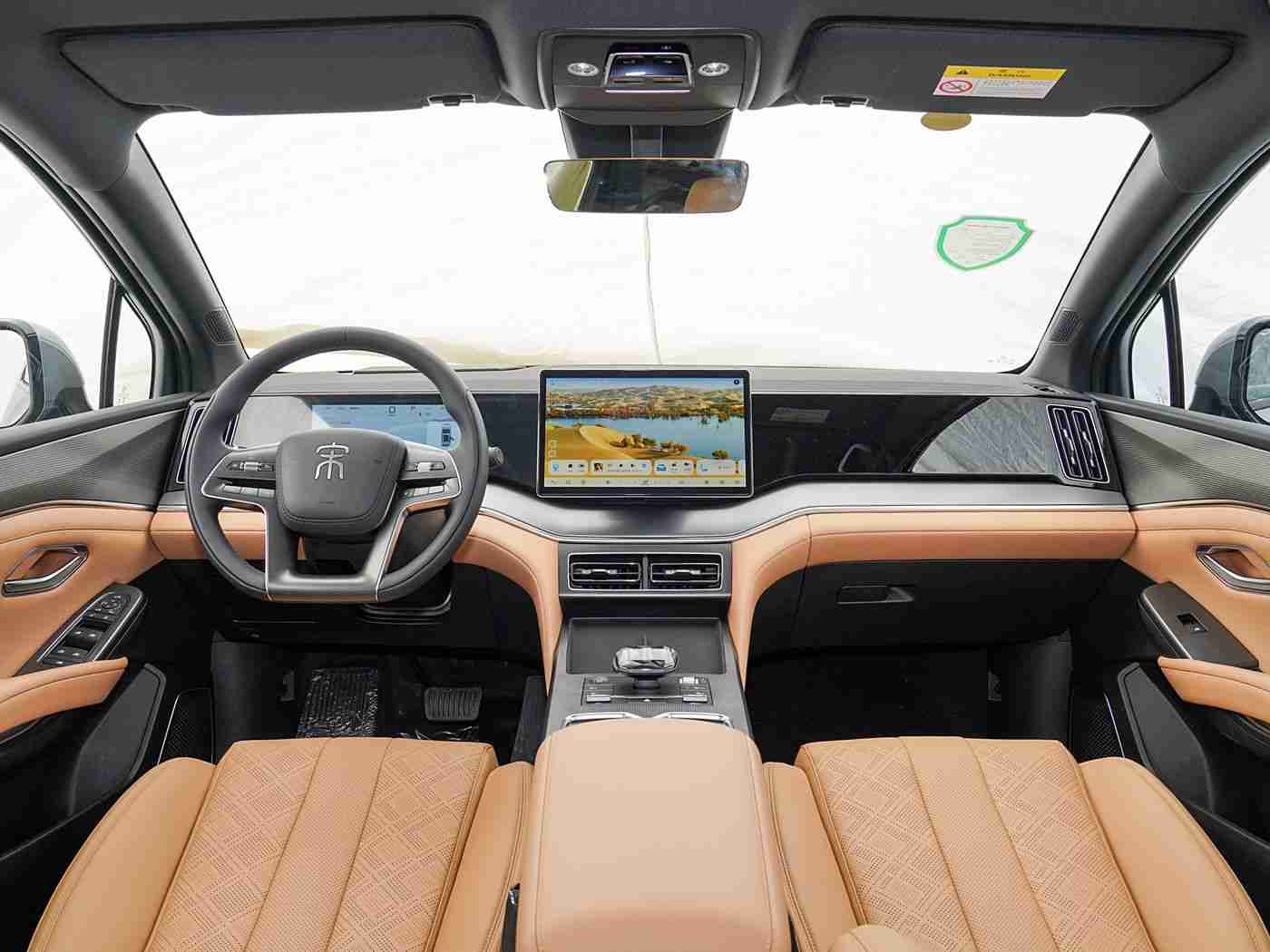 404污：智能科技引领潮流，全新混合动力车型惊艳登场，重塑汽车出行新体验-2