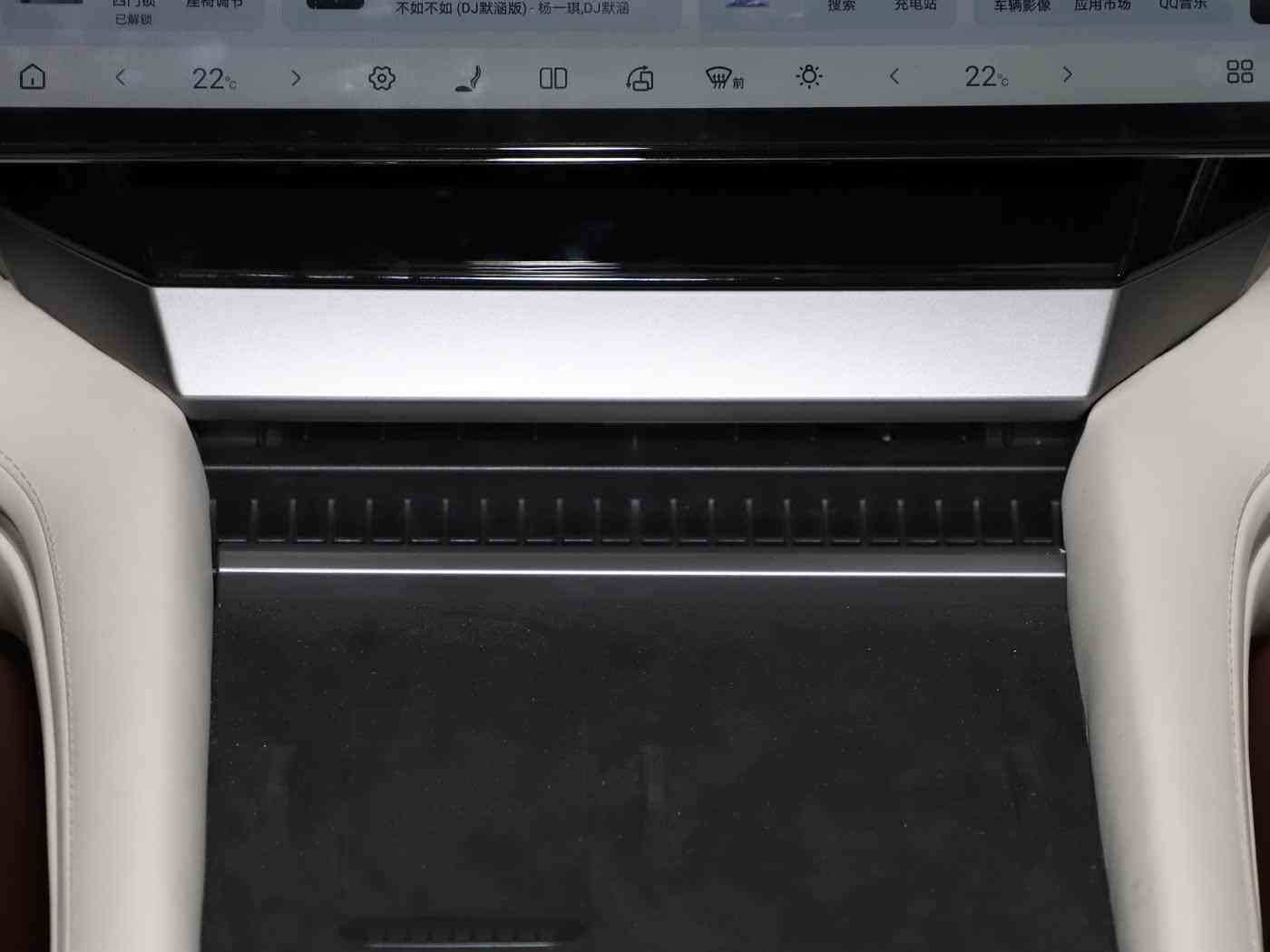 国产成人色综合：国产新宠横空出世，动感设计、卓越性能、亲民价格，这款车型引领潮流-3