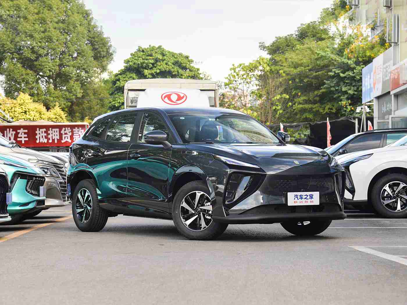 黄色软件在哪下载：“导航保养一键预约，智能驾驶新体验，汽车软件选哪家？”-4