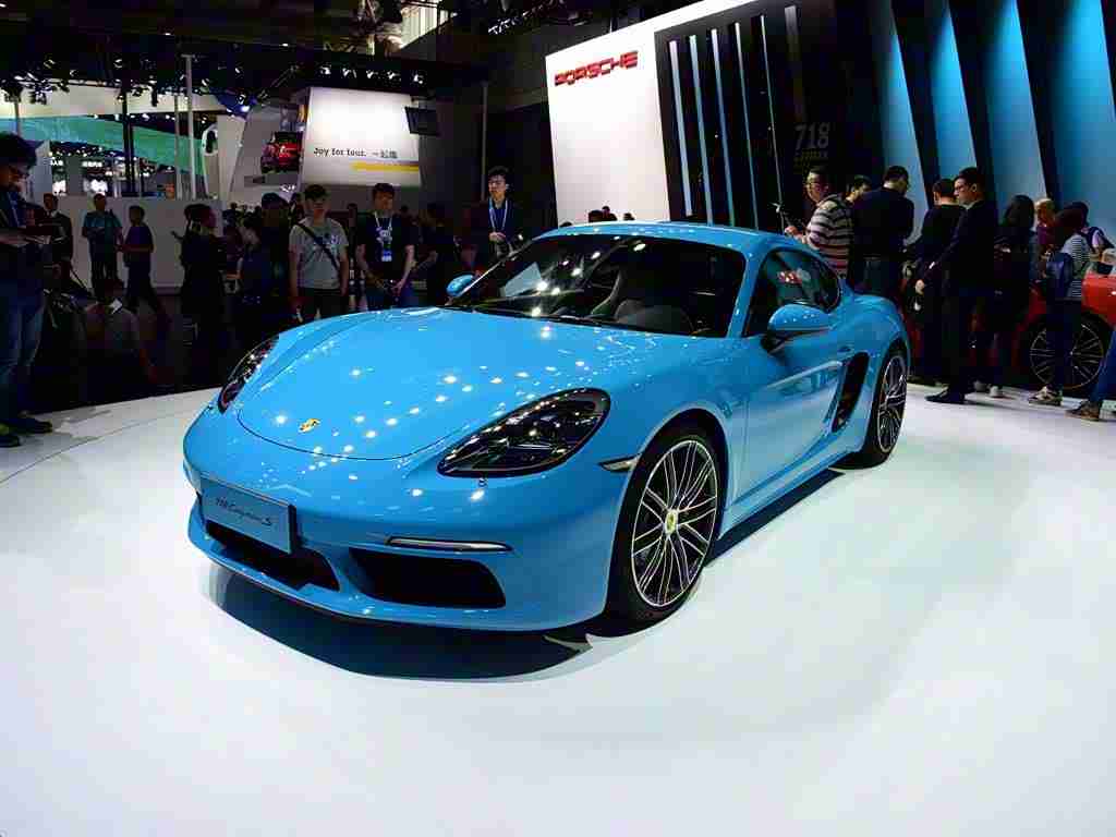 三上悠亚一区二区三区：新能源汽车革新先锋，三上悠亚多区布局，引领智能驾驶新潮流-1