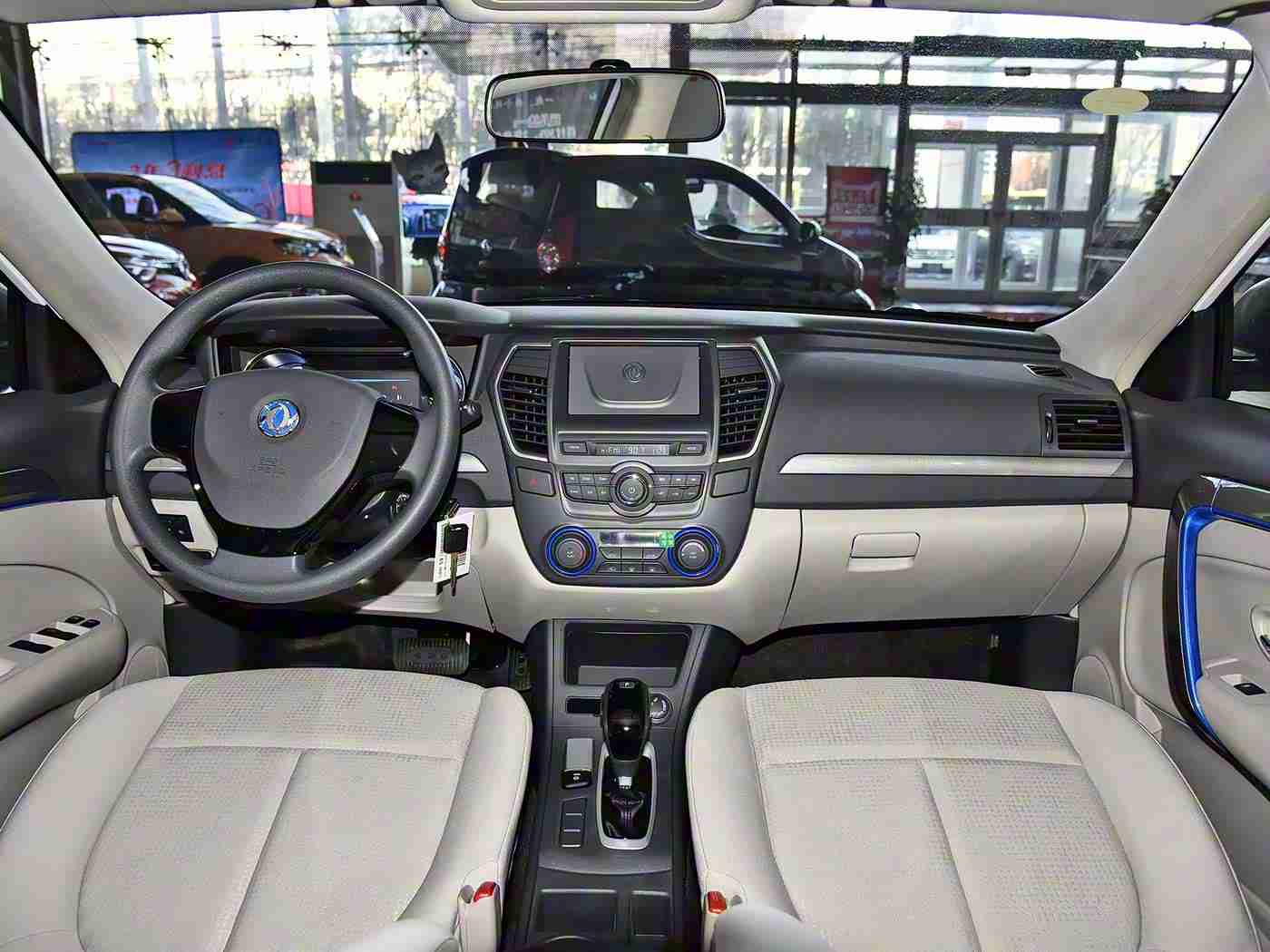 中文一区：新能源汽车风云际会，四大翘楚引领潮流-1