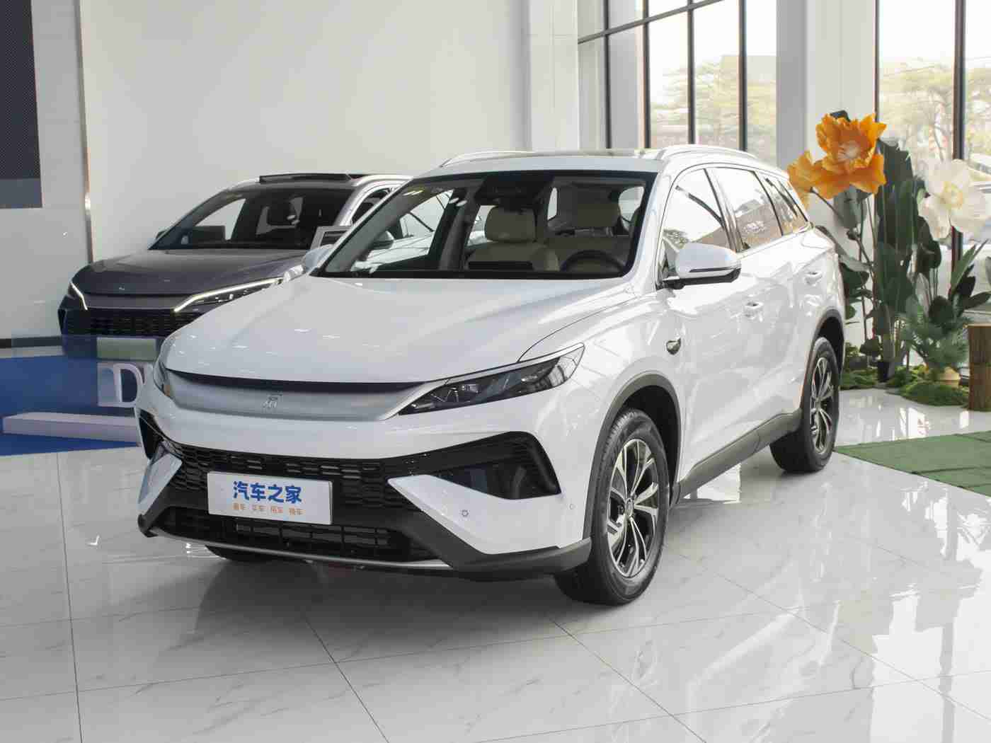 出差强睡我高潮了三次:未来先锋,舒适驾乘,智能护航新标杆-4